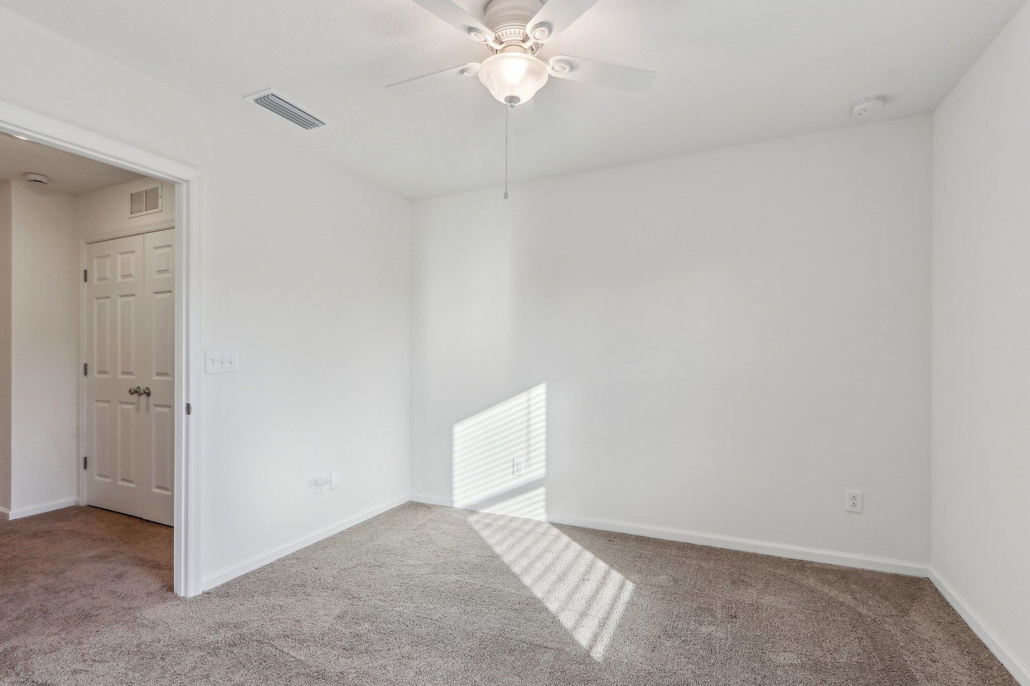 Image 24 of 46 For 72 Beach Palm Ct