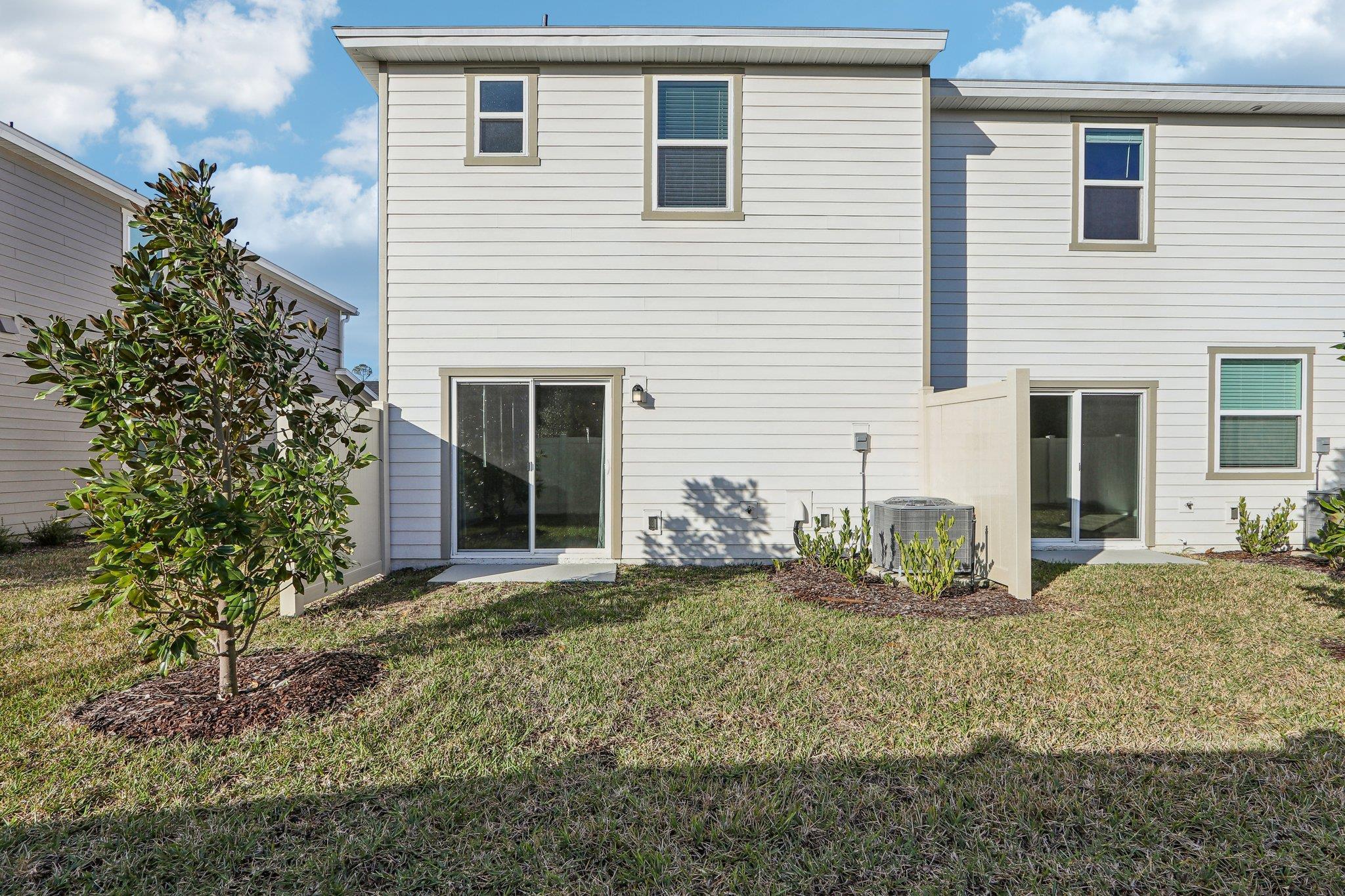 Image 33 of 46 For 72 Beach Palm Ct