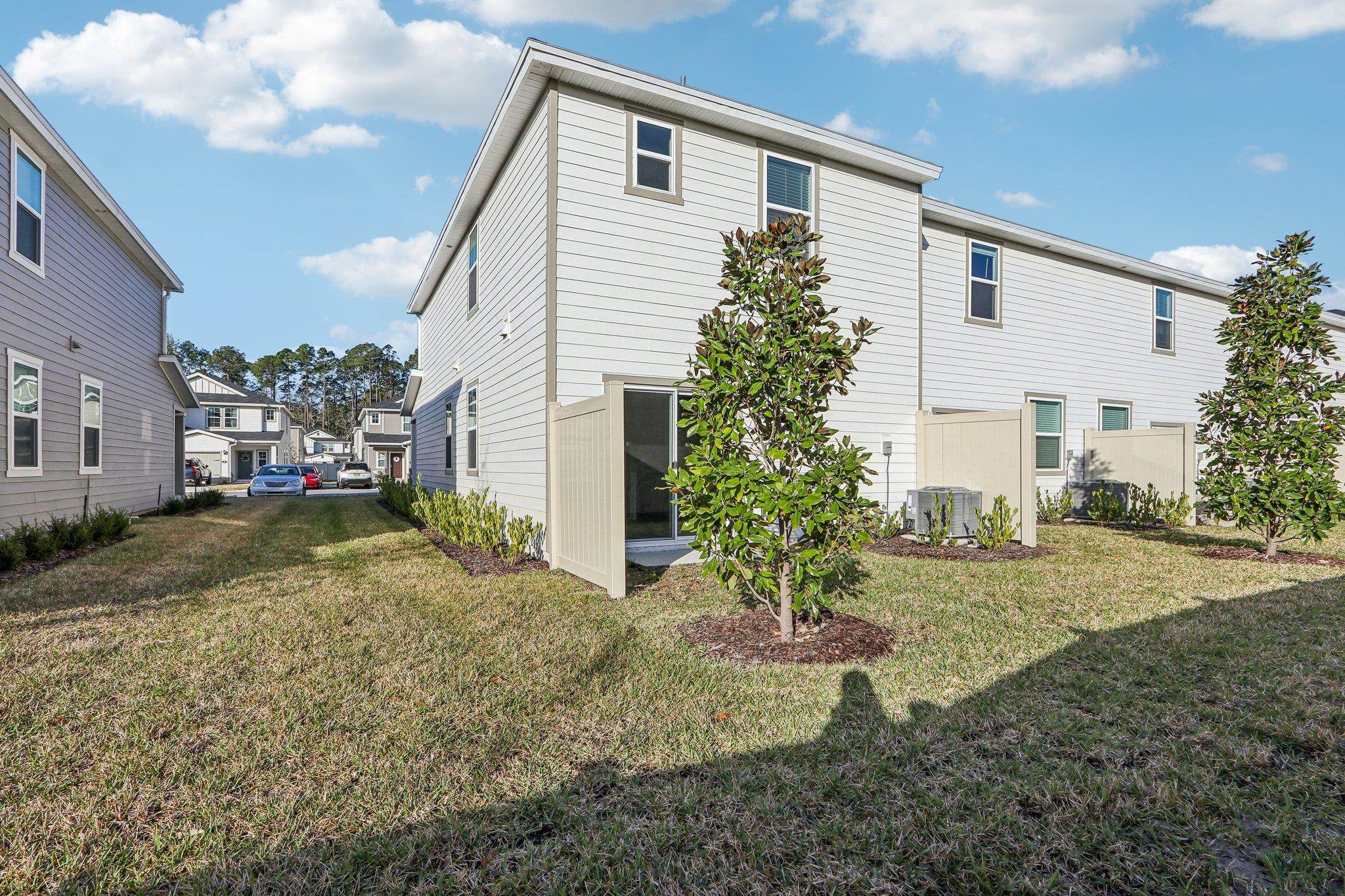 Image 34 of 46 For 72 Beach Palm Ct