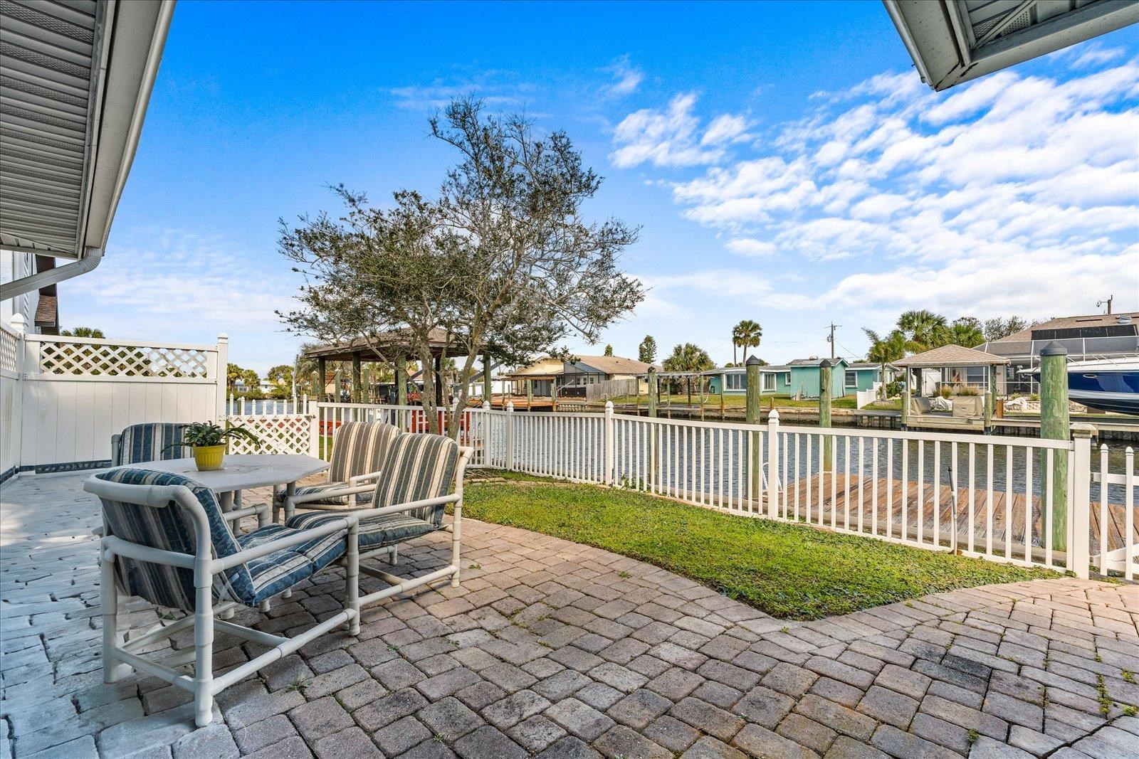 Image 38 of 52 For 148 Lantana Ave