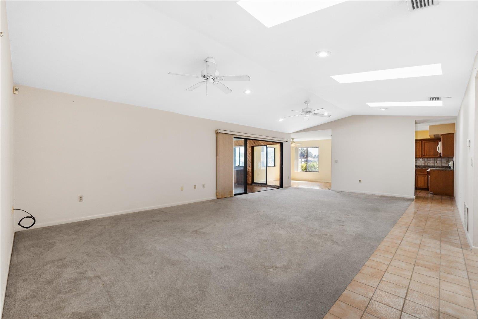 Image 8 of 52 For 148 Lantana Ave