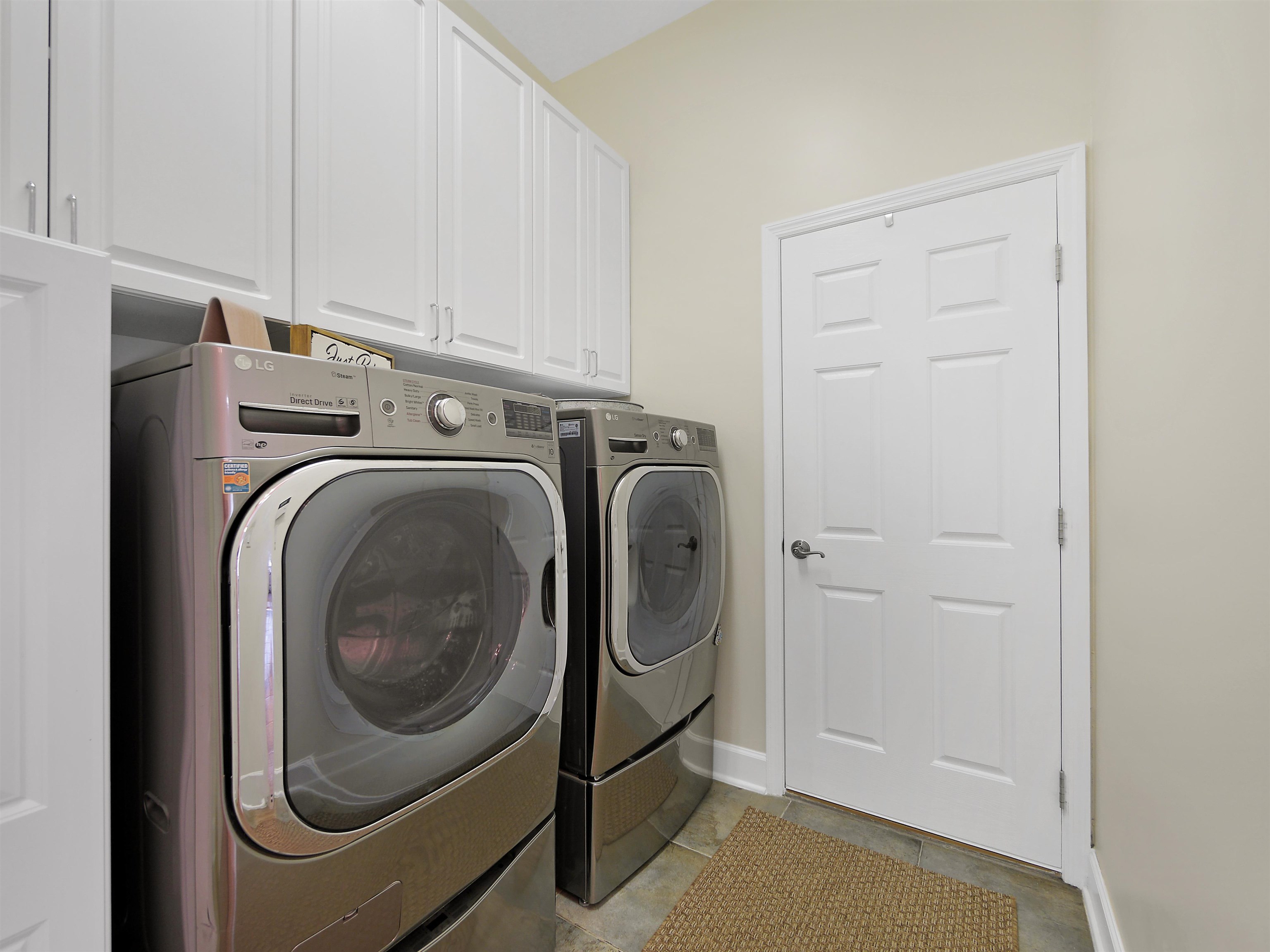 Image 45 of 64 For 1161 Inverness Dr