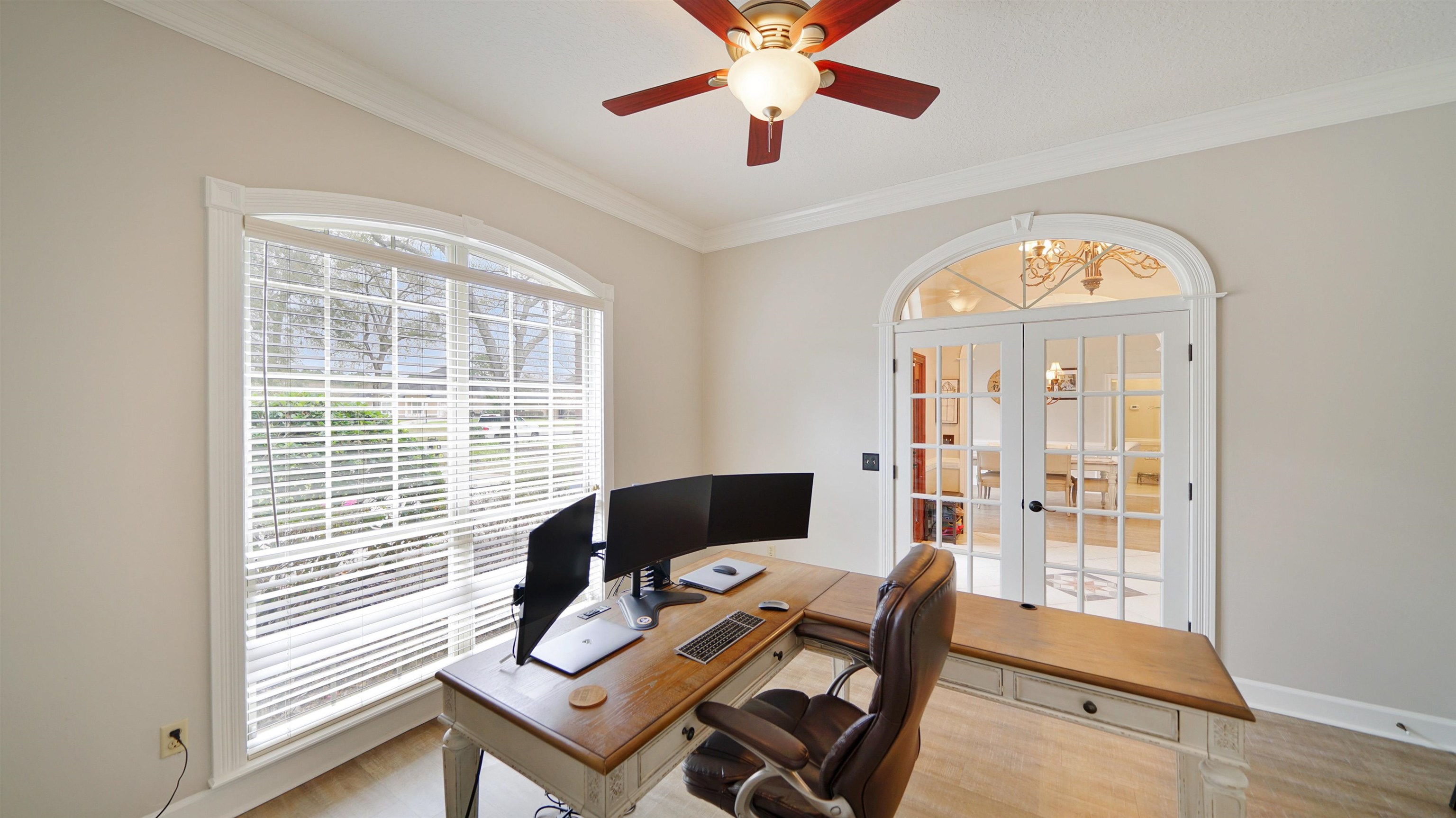 Image 14 of 57 For 3728 Mosswood Ct