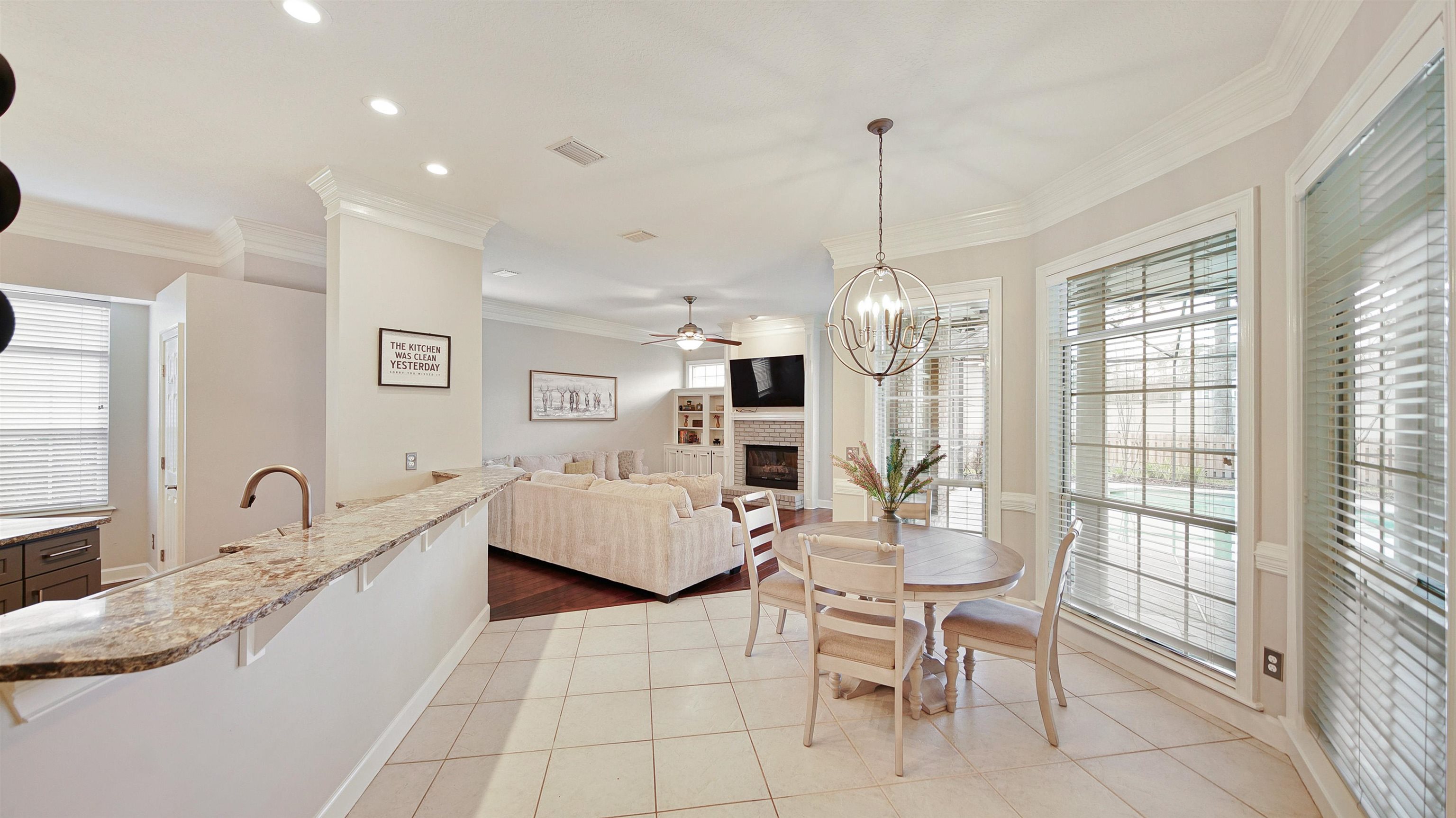 Image 17 of 57 For 3728 Mosswood Ct