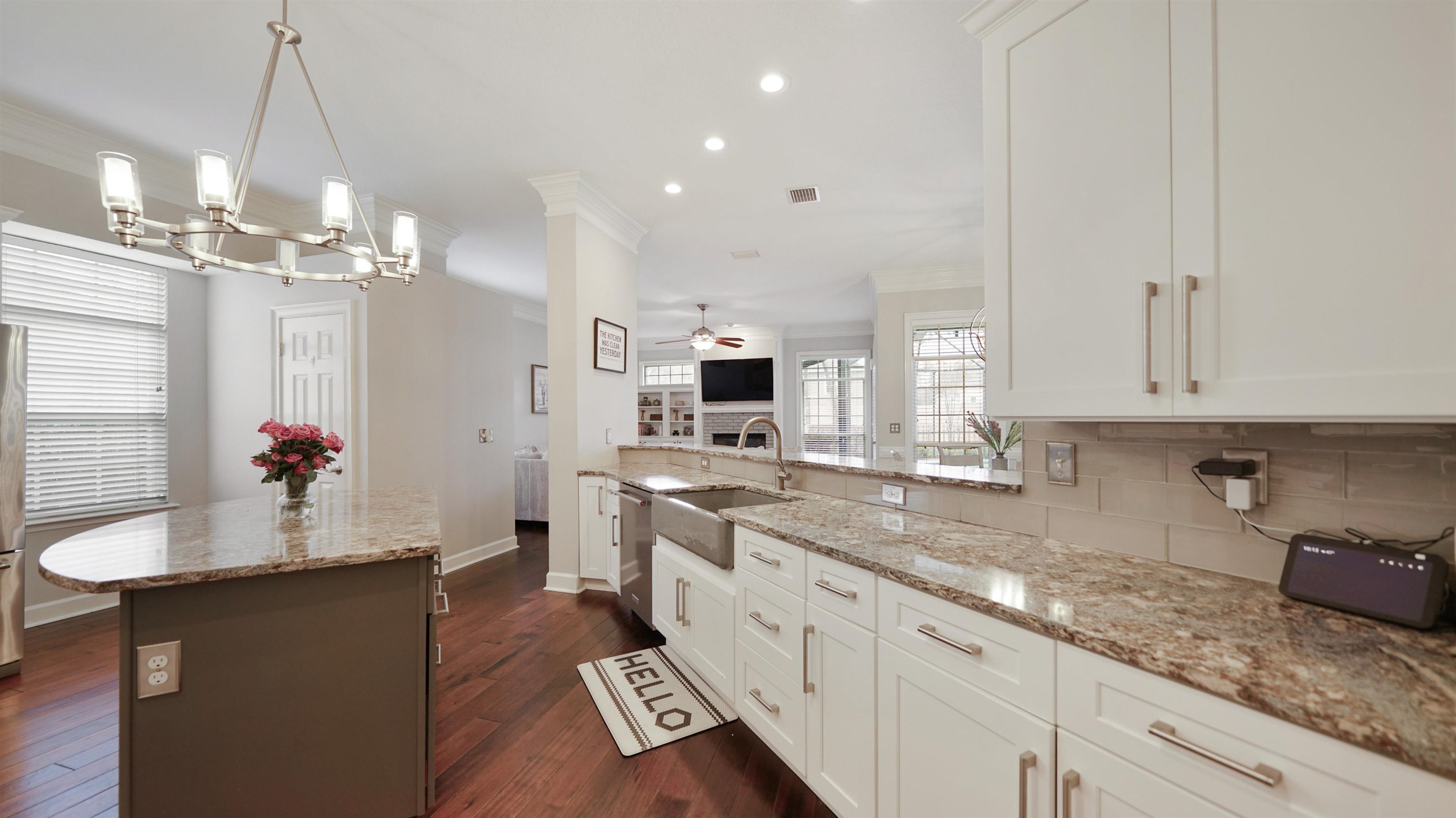 Image 19 of 57 For 3728 Mosswood Ct