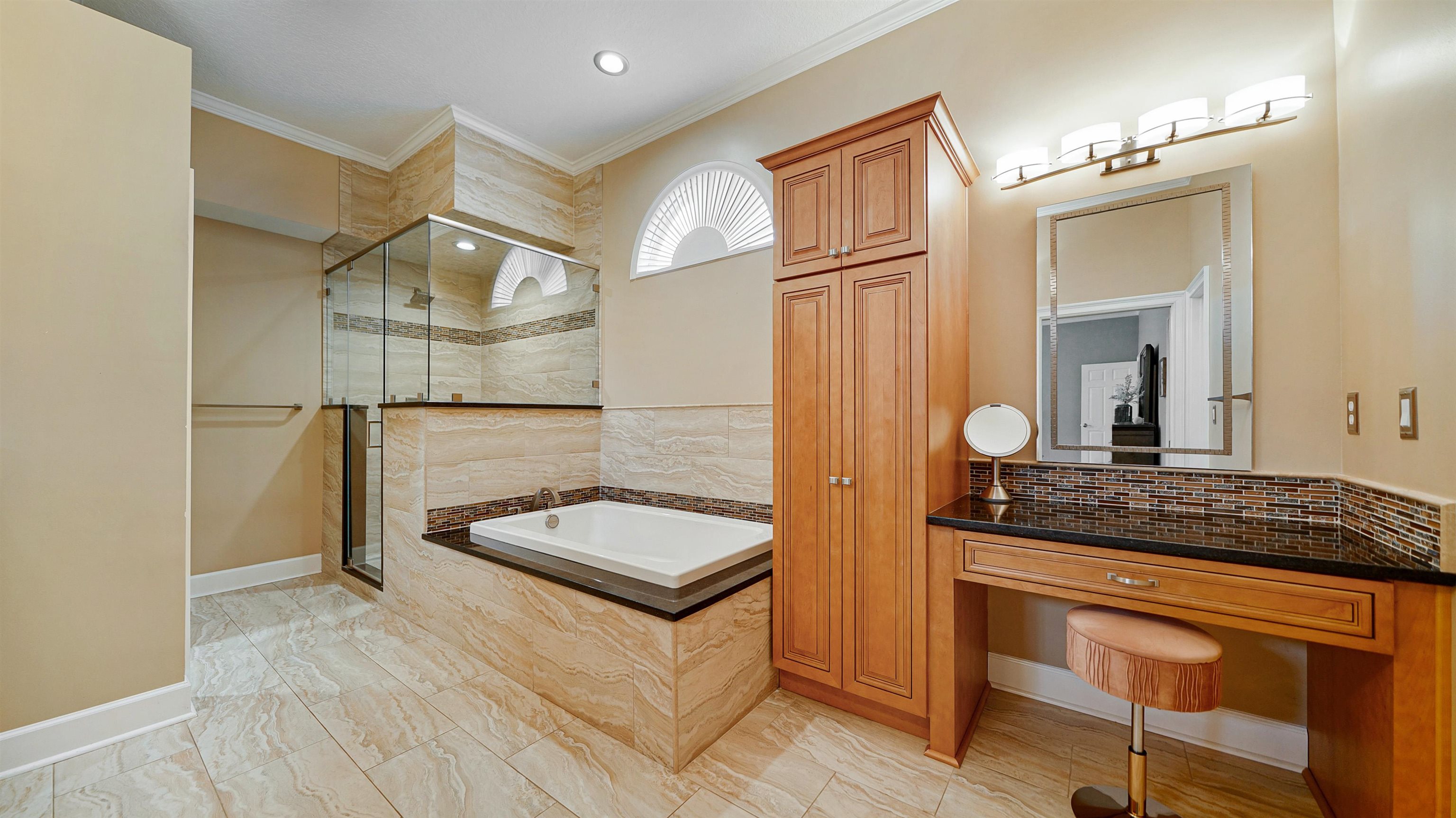 Image 25 of 57 For 3728 Mosswood Ct
