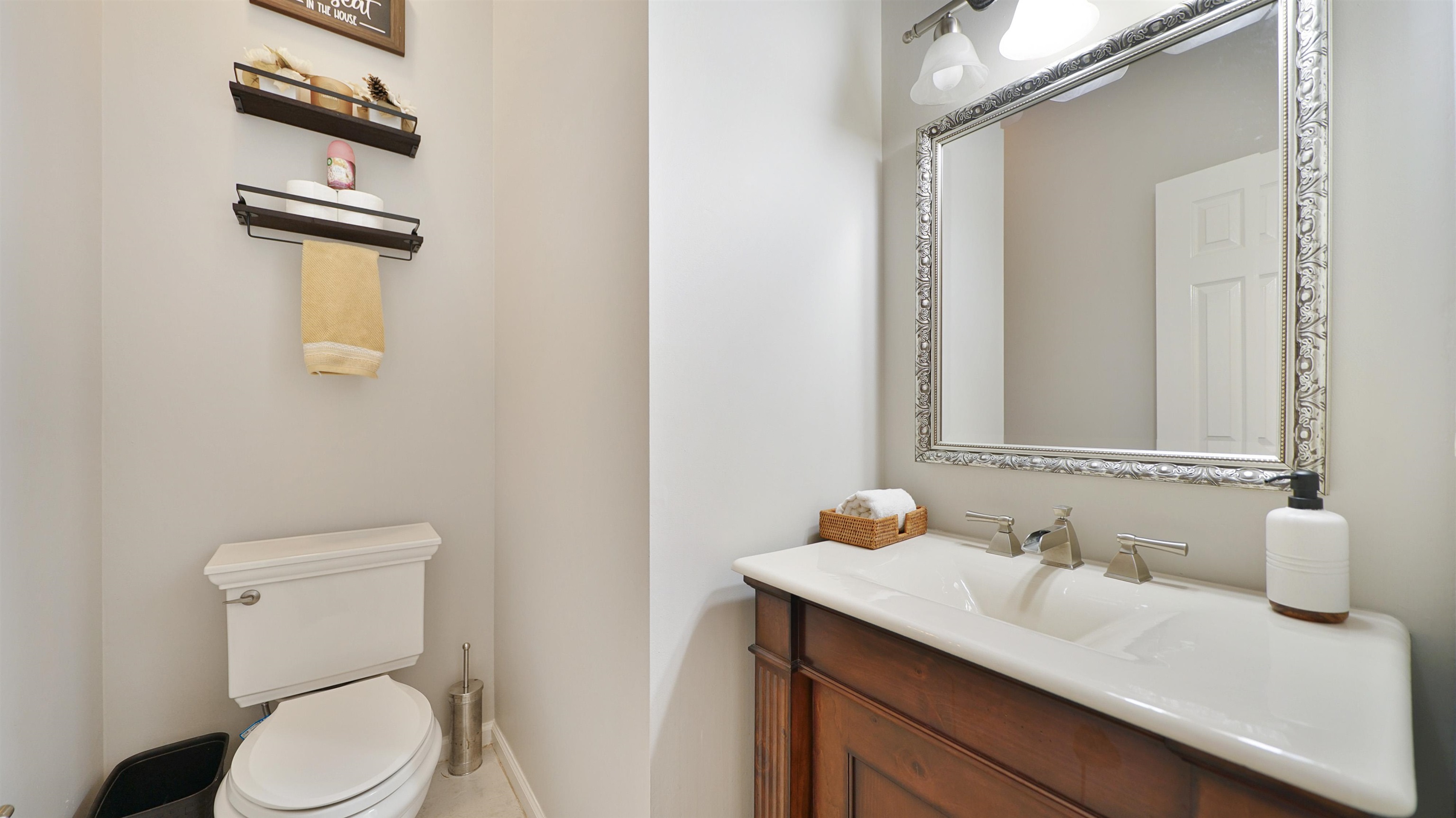 Image 32 of 57 For 3728 Mosswood Ct