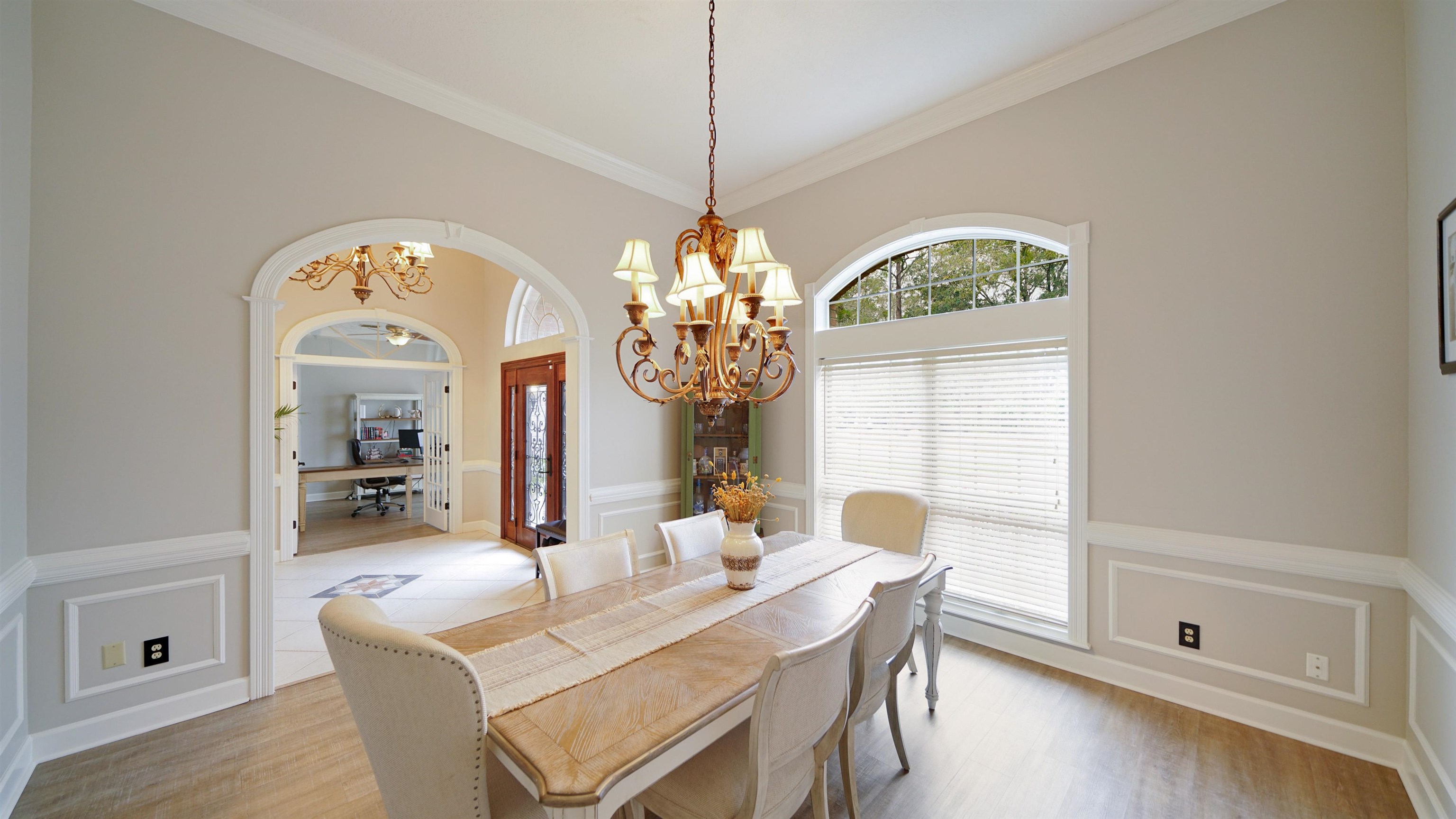 Image 4 of 57 For 3728 Mosswood Ct