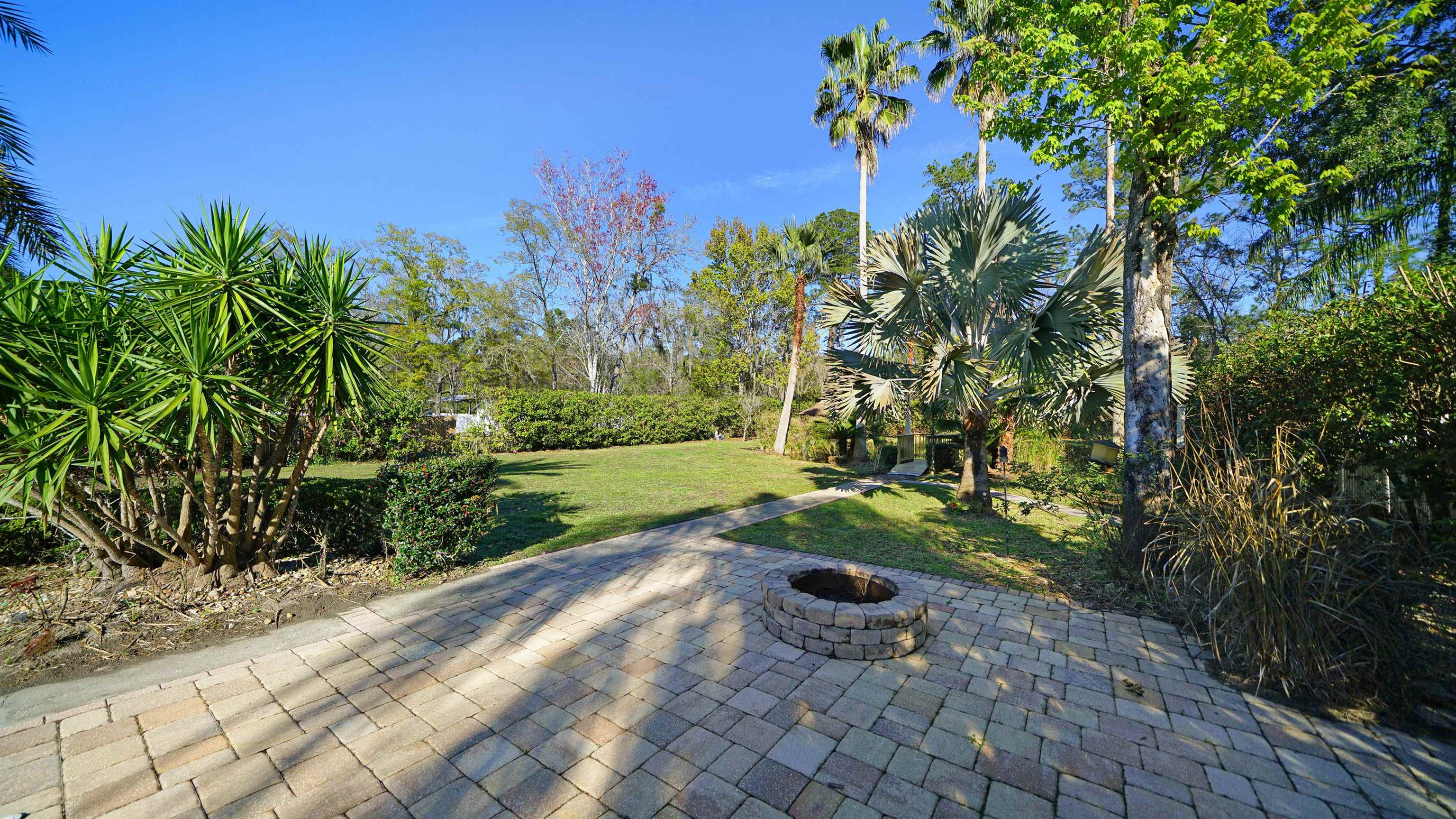 Image 30 of 42 For 12351 Tracy Ann Rd
