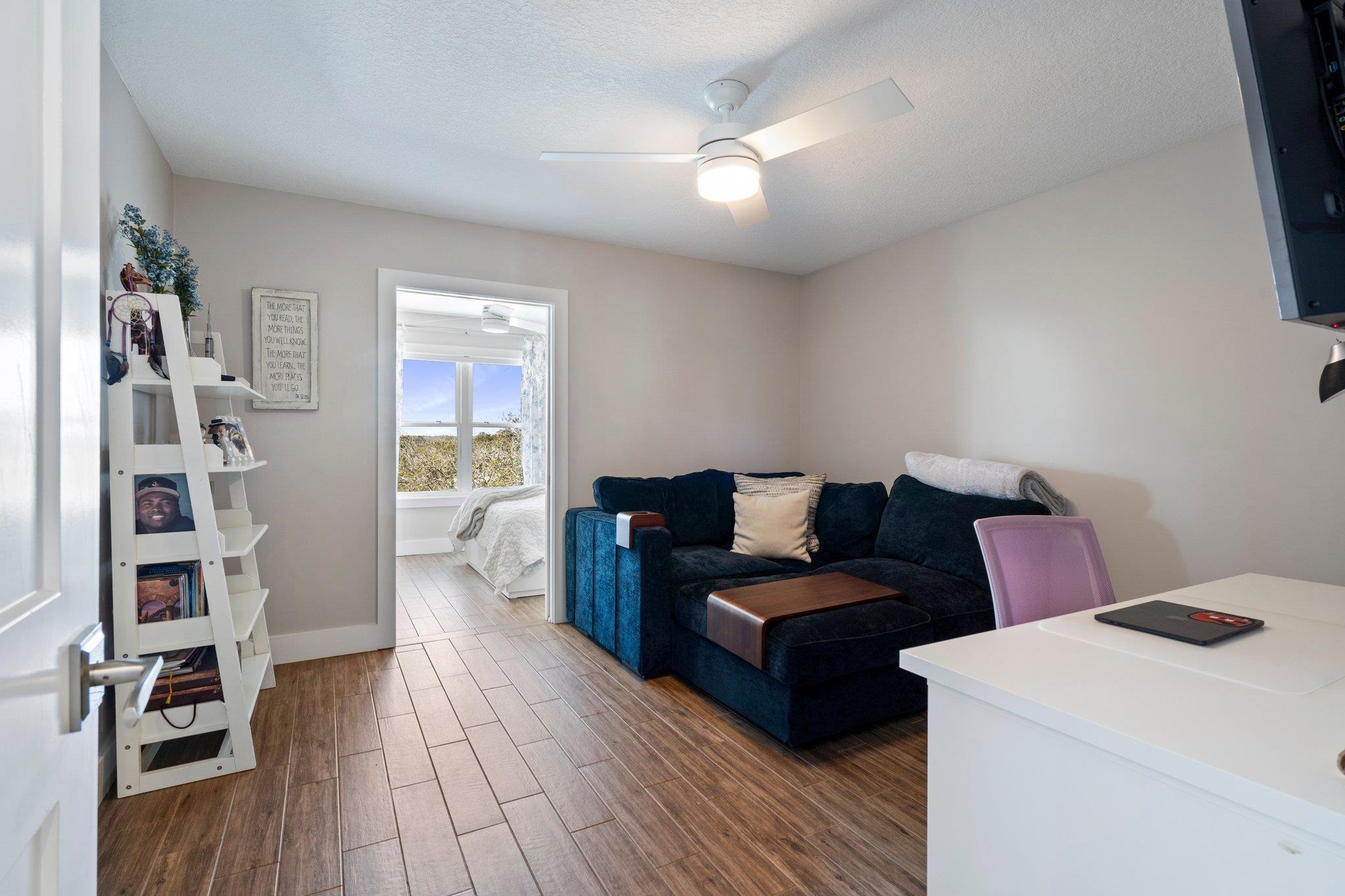 Image 31 of 49 For 5497 Pelican Way