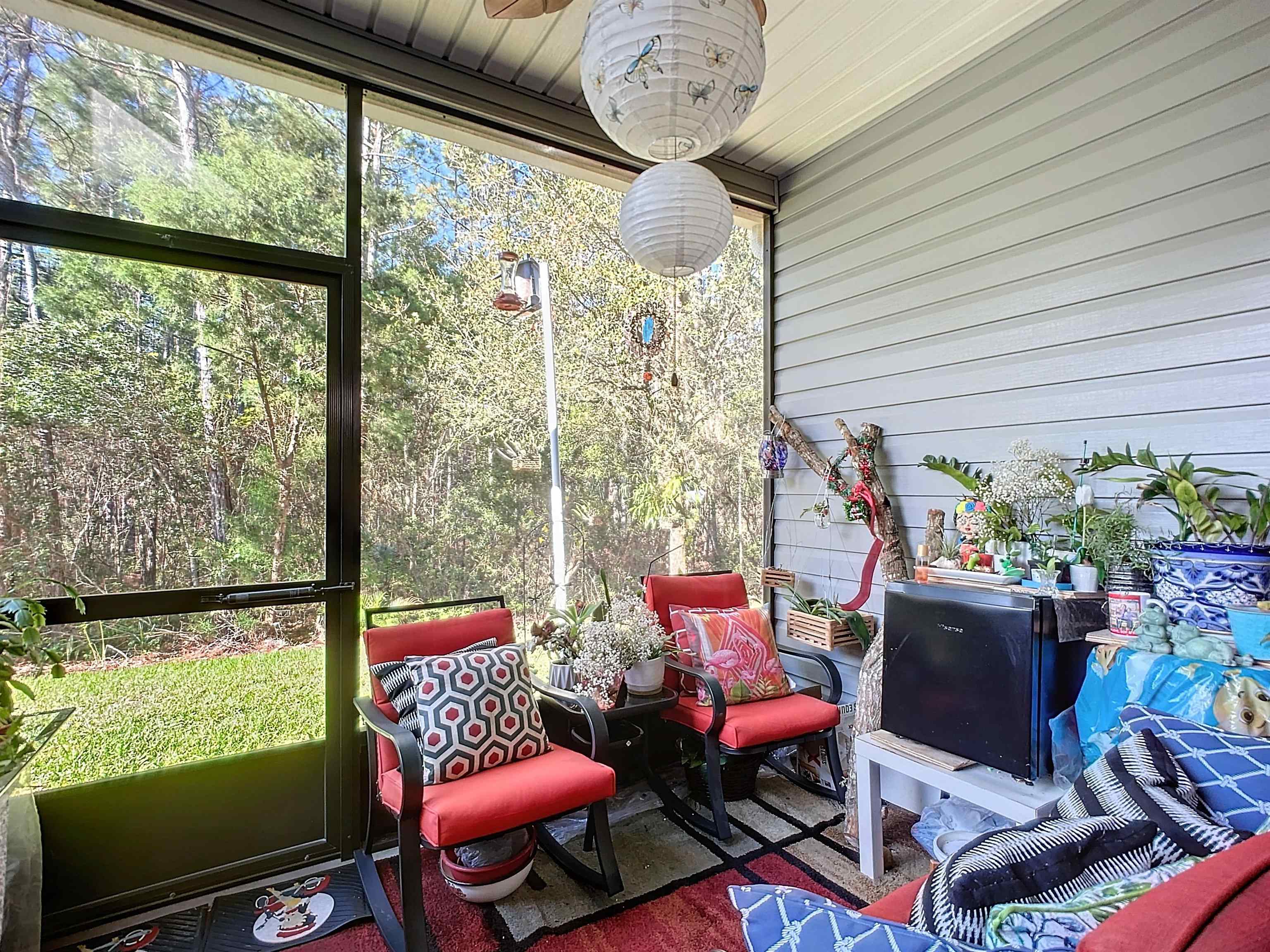 Image 37 of 45 For 193 Paradas Pl