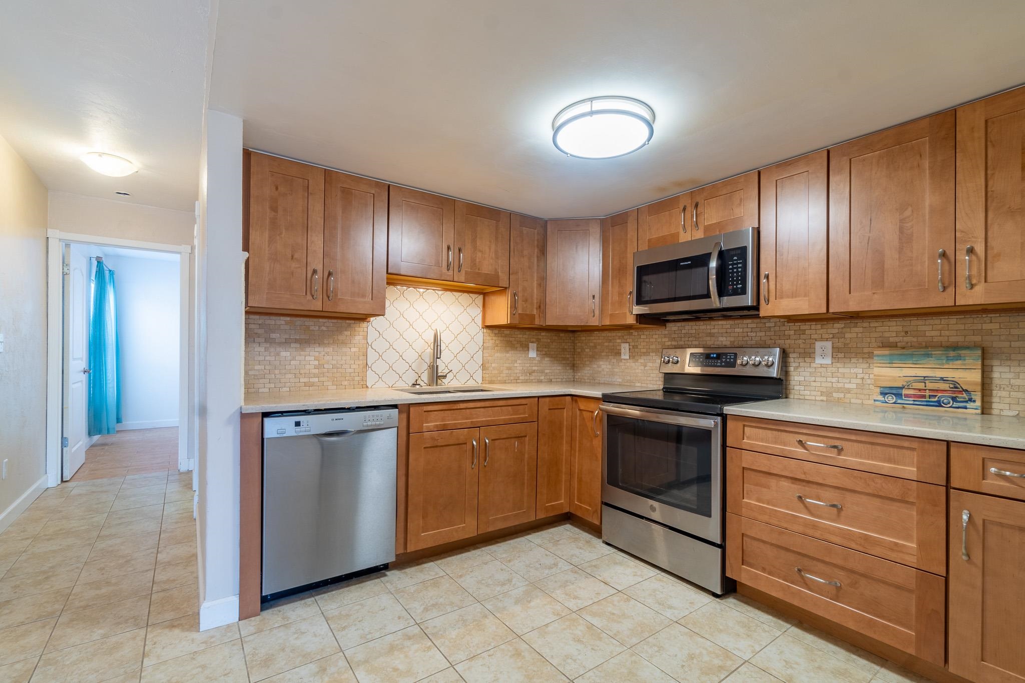 Image 19 of 55 For 4602 Sandcastle Cir
