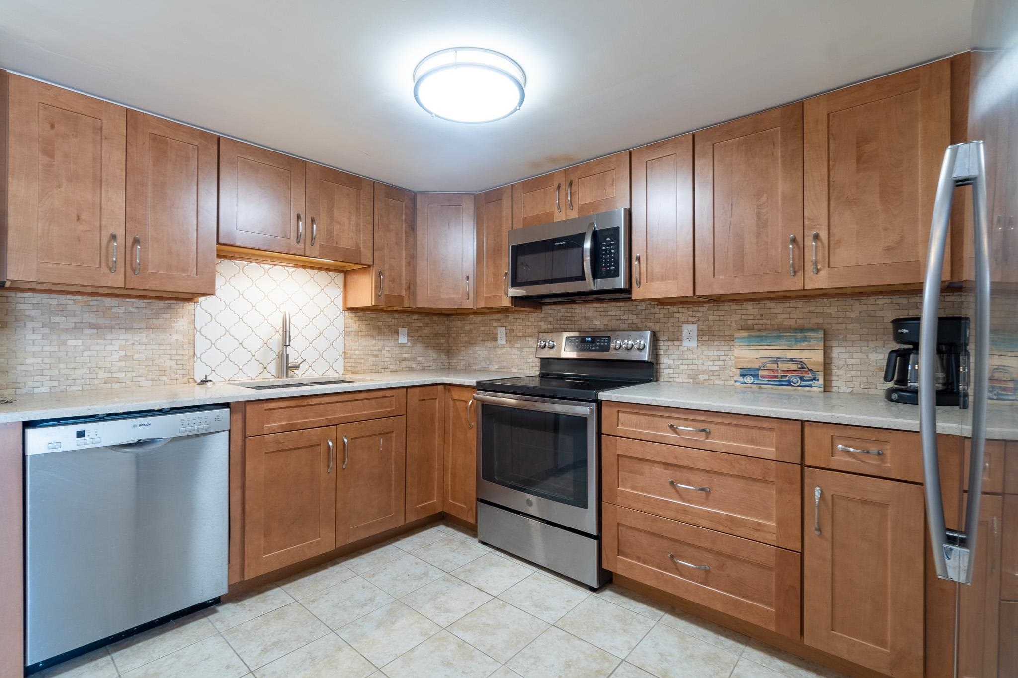 Image 22 of 55 For 4602 Sandcastle Cir