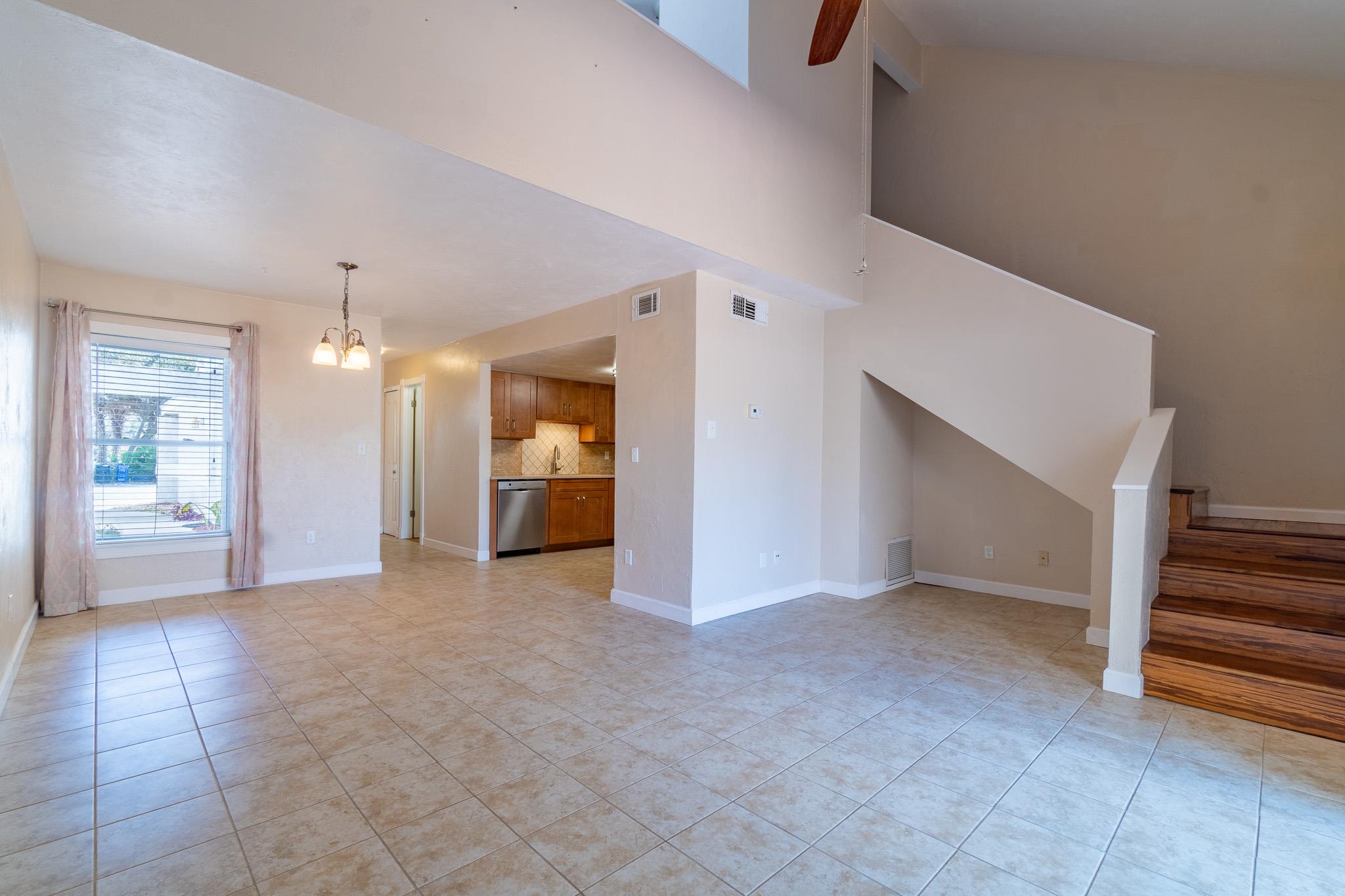 Image 27 of 55 For 4602 Sandcastle Cir