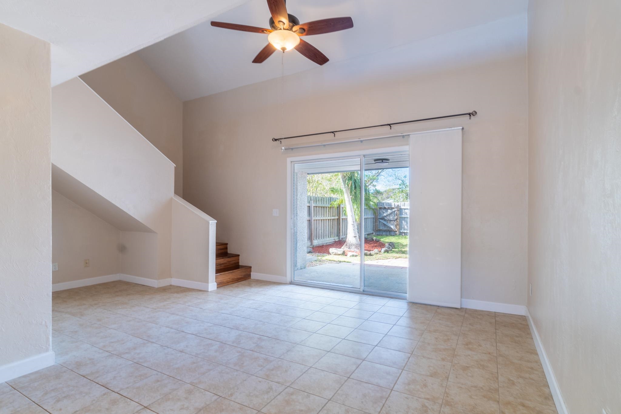 Image 28 of 55 For 4602 Sandcastle Cir