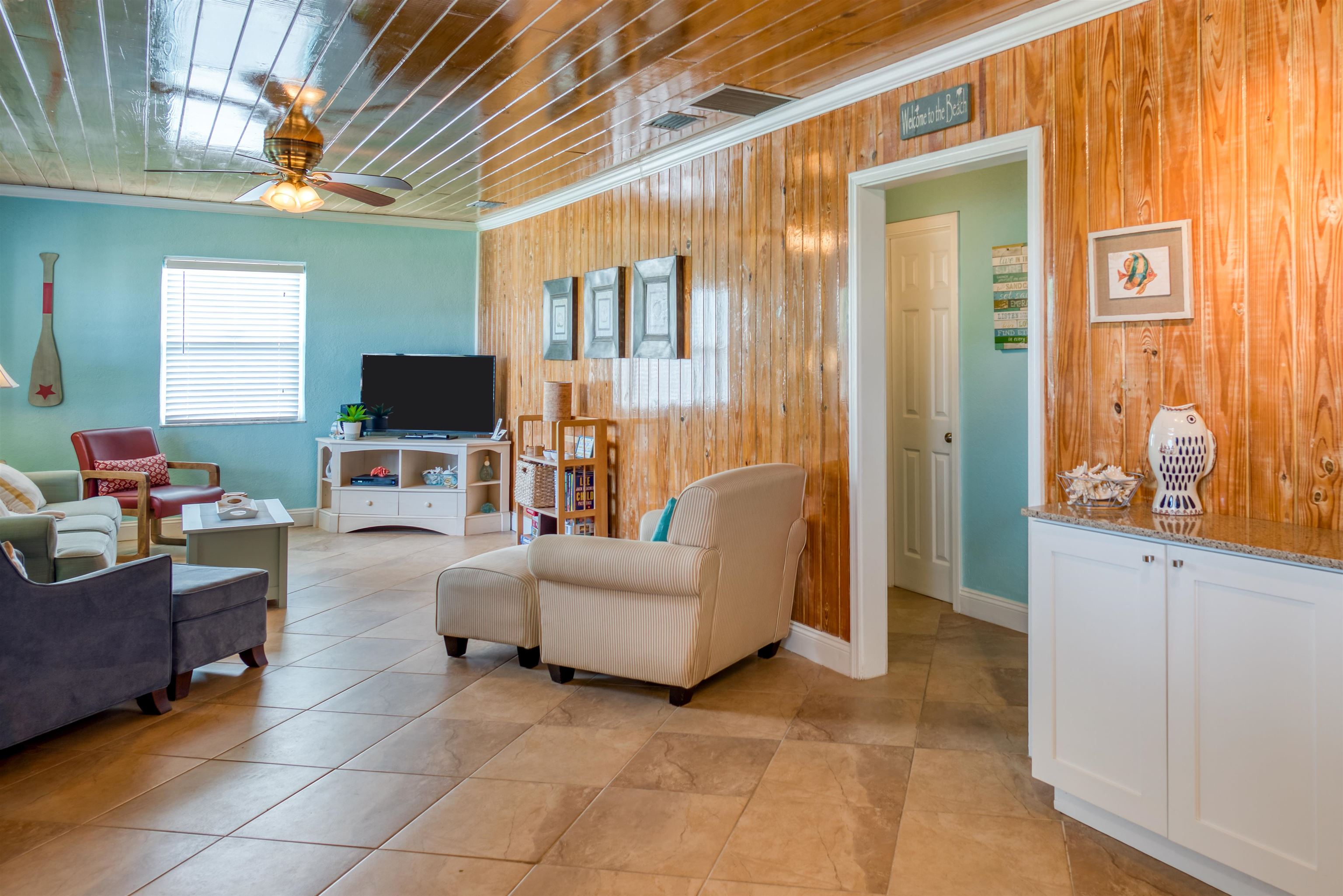Image 10 of 29 For 5467 1st Street
