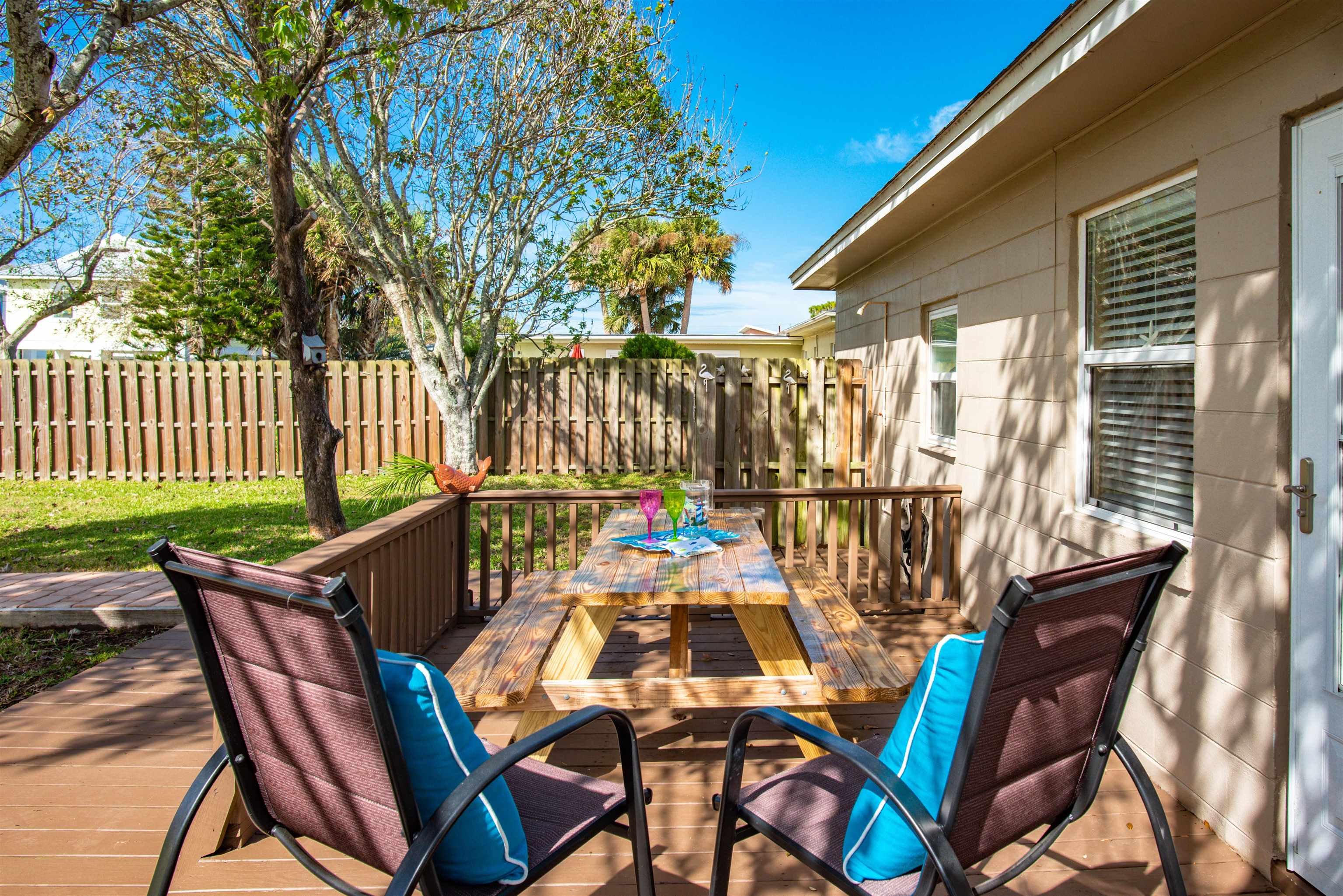 Image 18 of 29 For 5467 1st Street