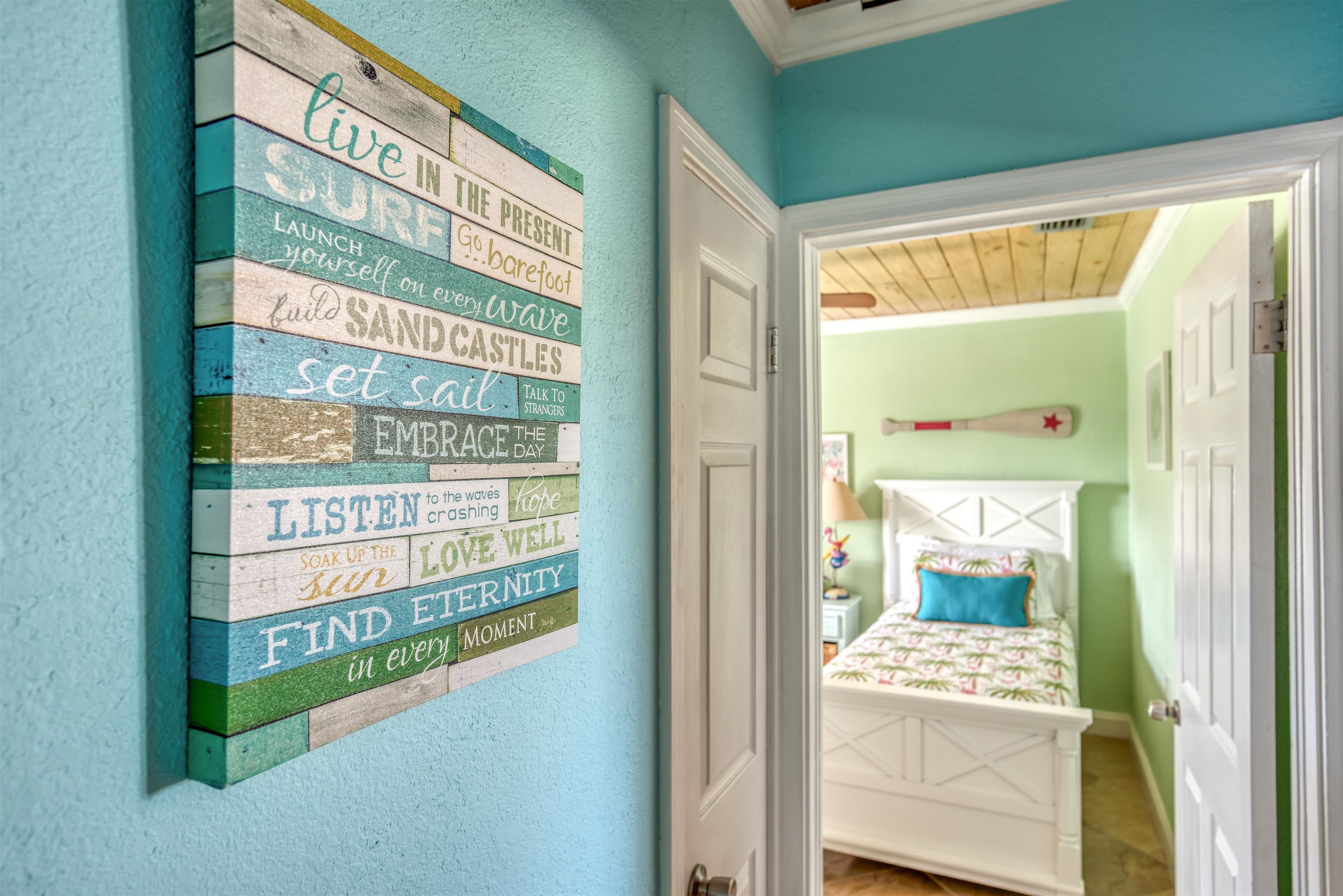 Image 24 of 29 For 5467 1st Street