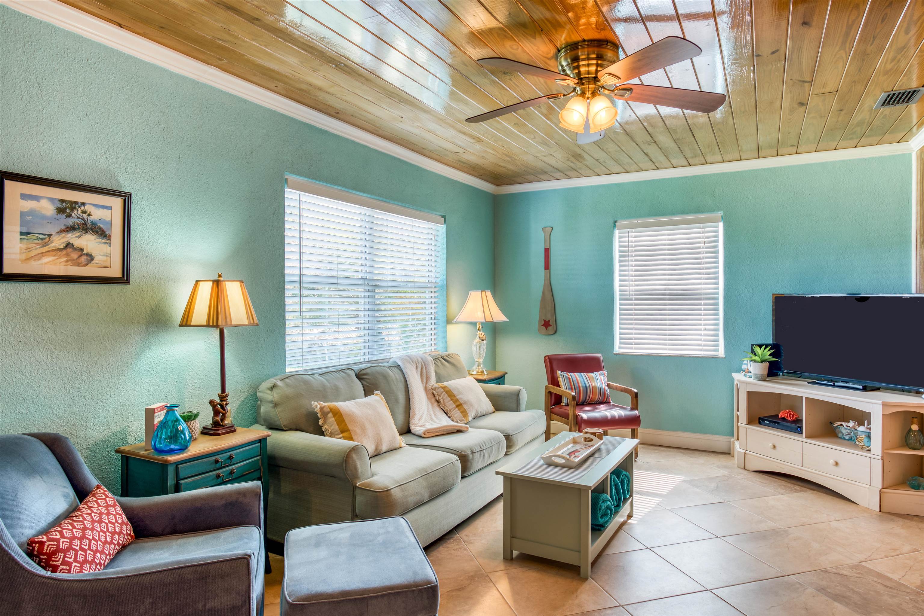 Image 8 of 29 For 5467 1st Street