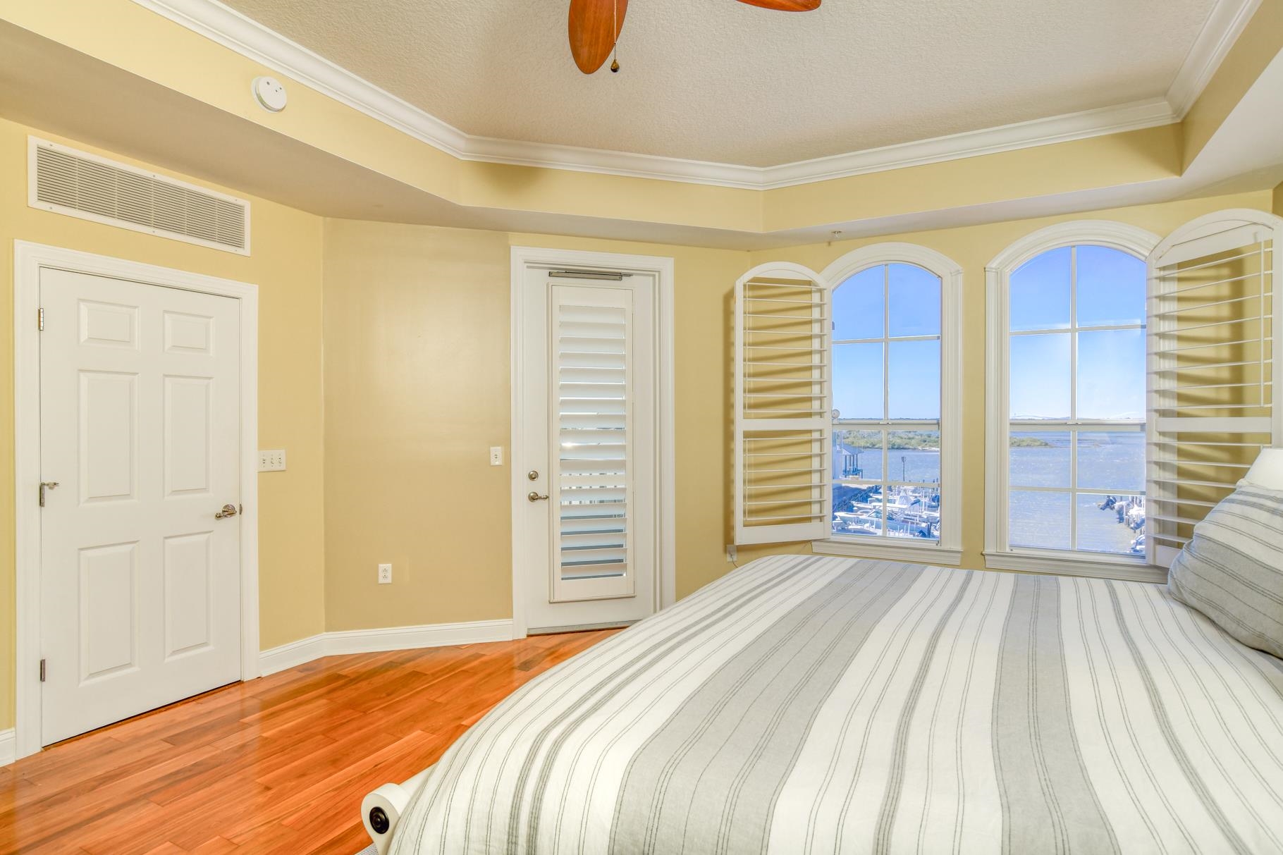 Image 30 of 64 For 115 Sunset Harbor Way Unit C-301 (  C-301