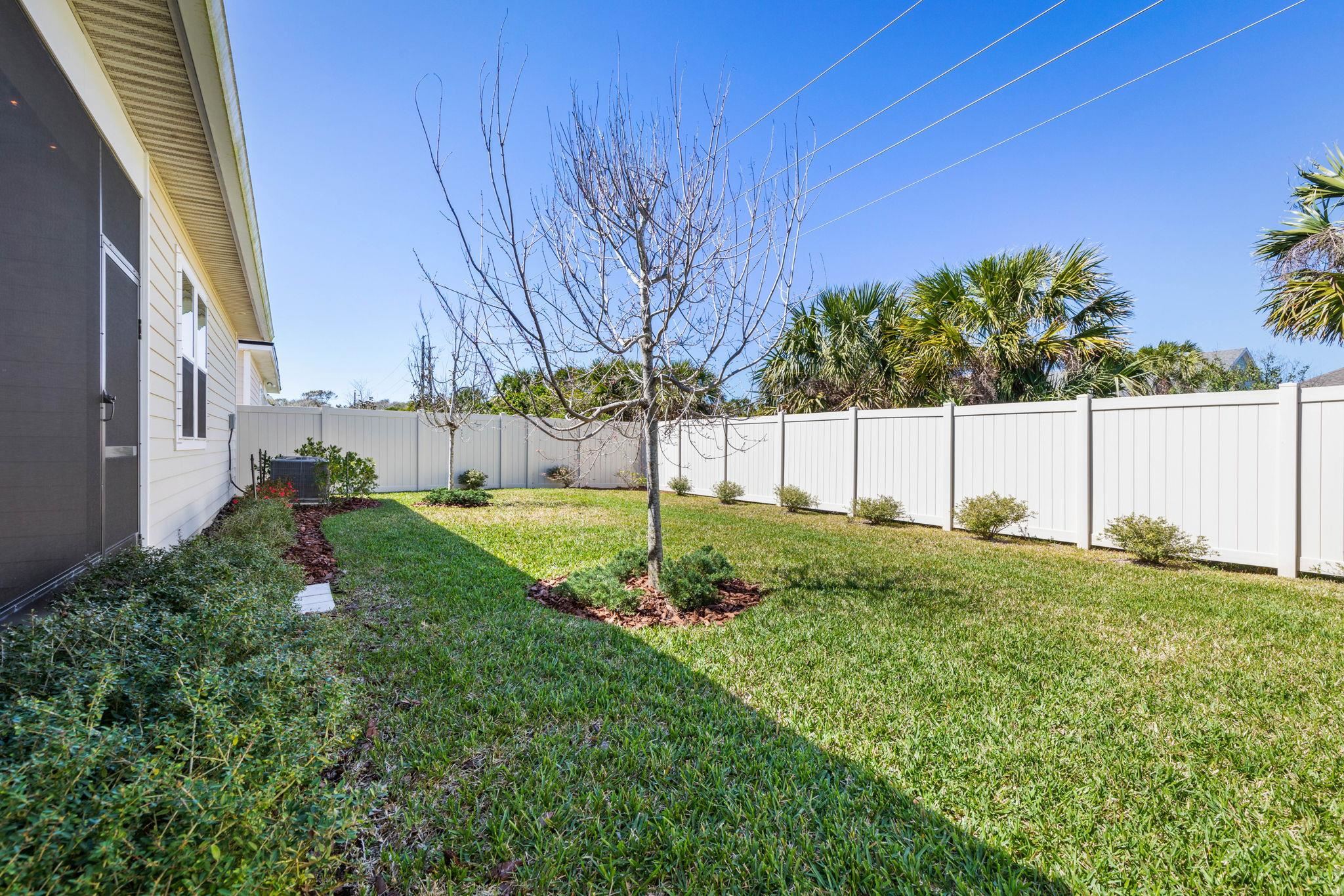 Image 60 of 95 For 56 Los Lagos Blvd