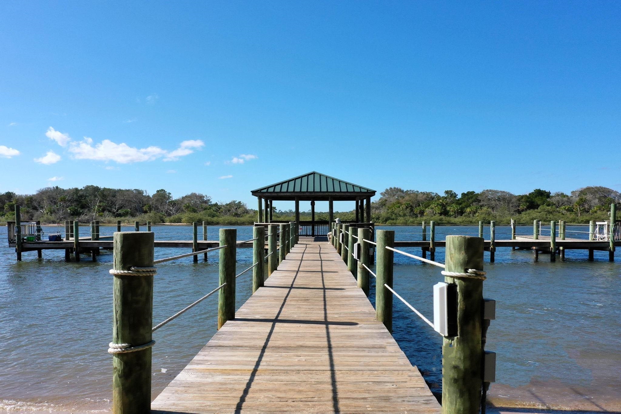 Image 85 of 95 For 56 Los Lagos Blvd