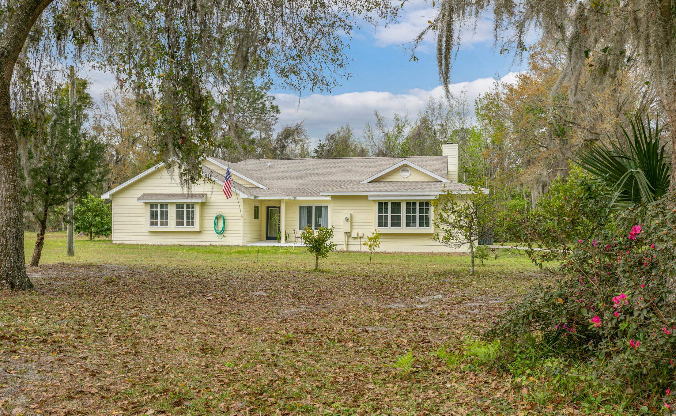 Image 4 of 58 For 7720 Riverdale Rd