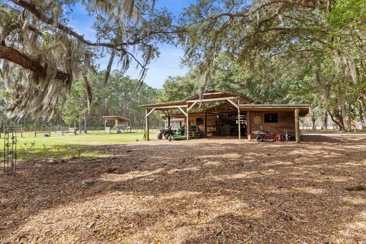 Image 9 of 90 For 4575 Carter Rd