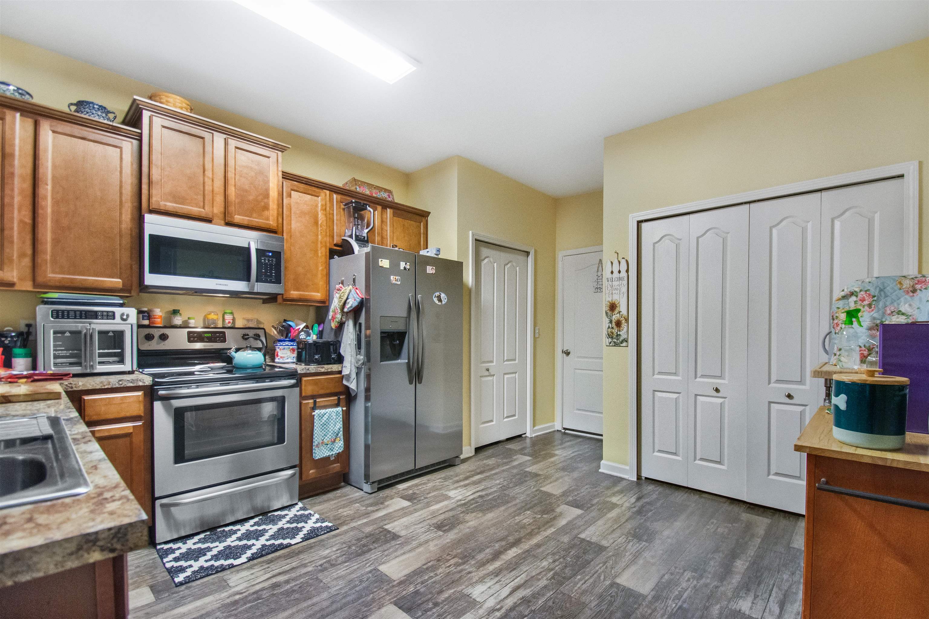 Image 14 of 33 For 39 Whitland Way