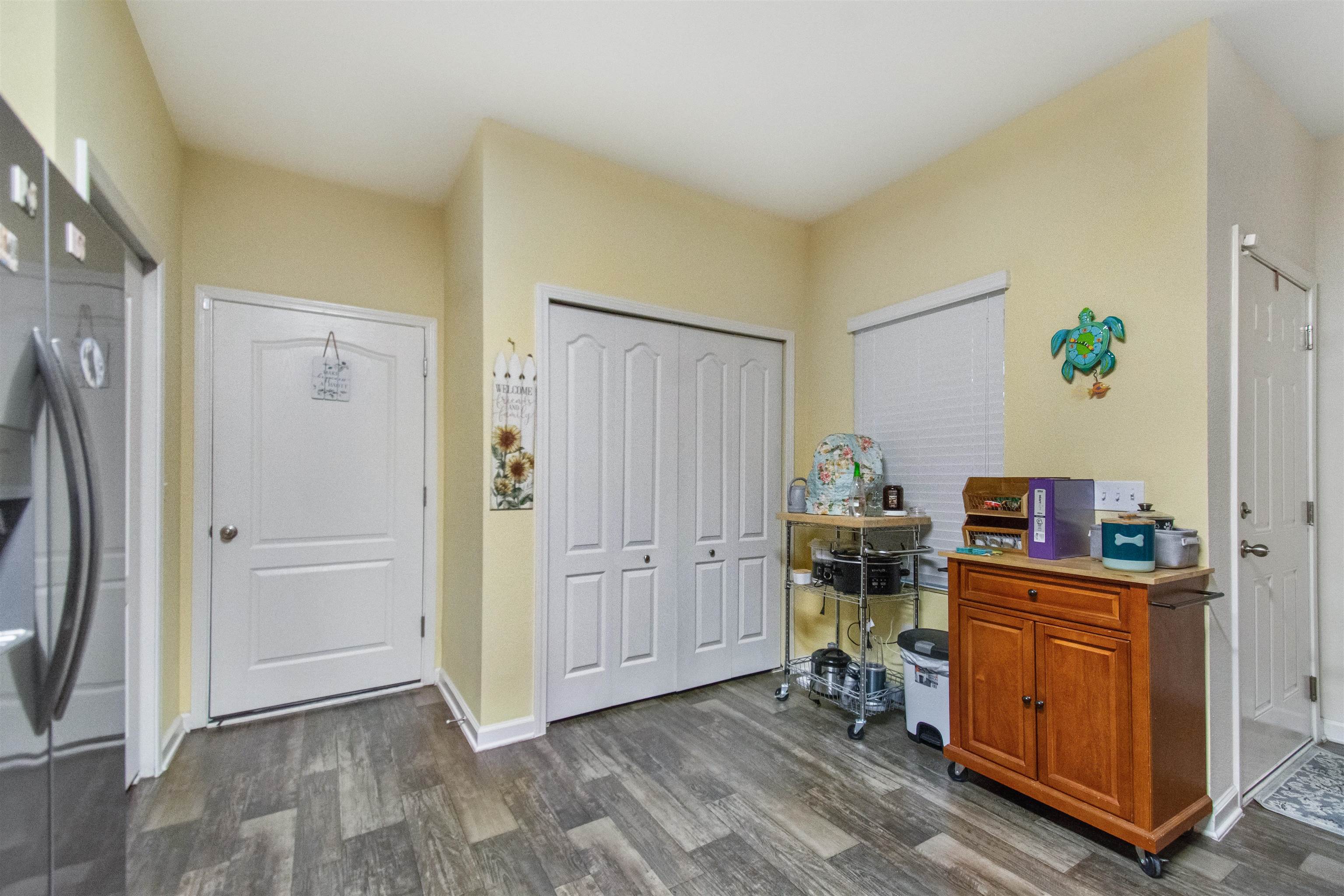 Image 15 of 33 For 39 Whitland Way