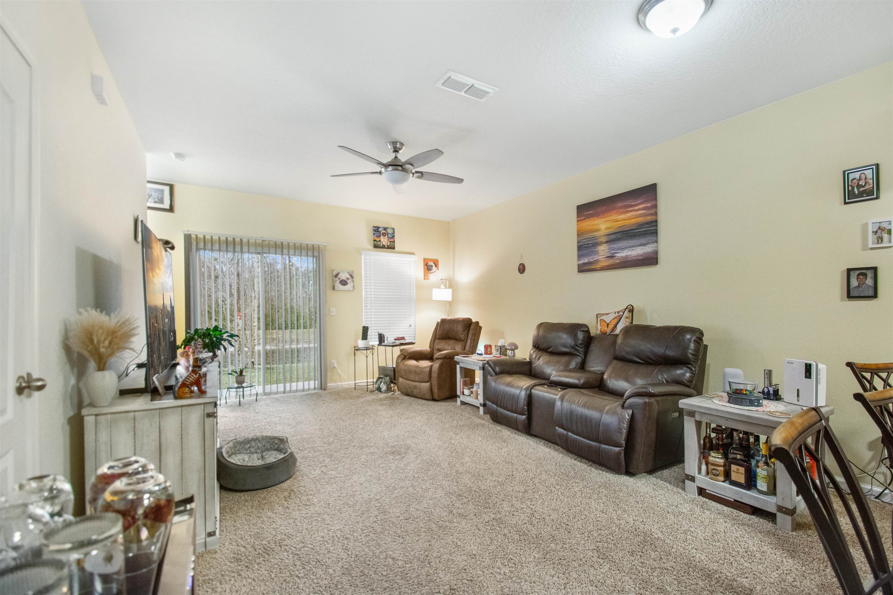 Image 18 of 33 For 39 Whitland Way