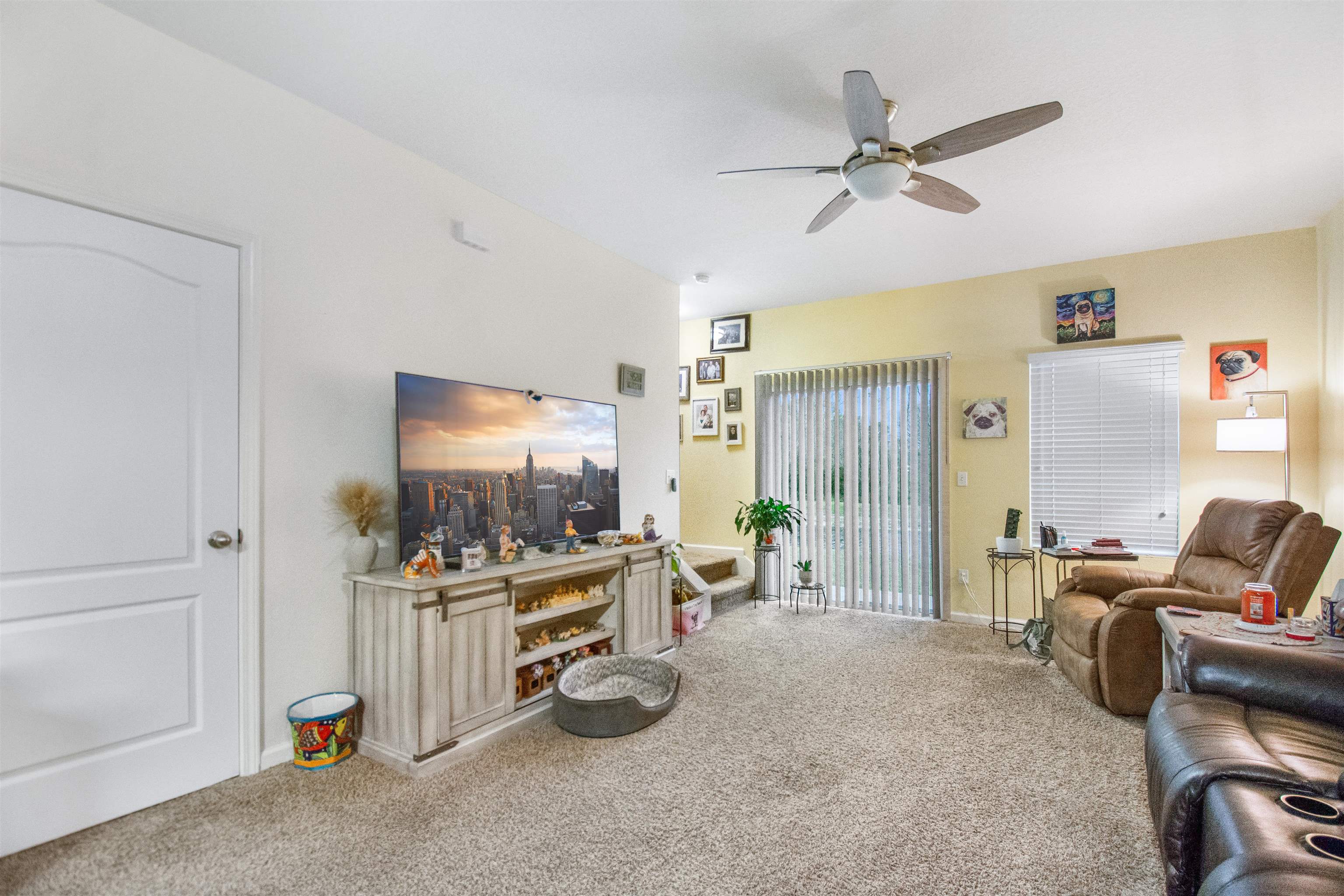 Image 6 of 33 For 39 Whitland Way