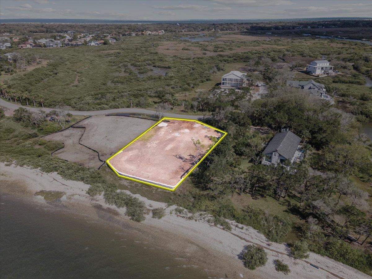 Image 31 of 34 For 204 Pelican Reef Dr