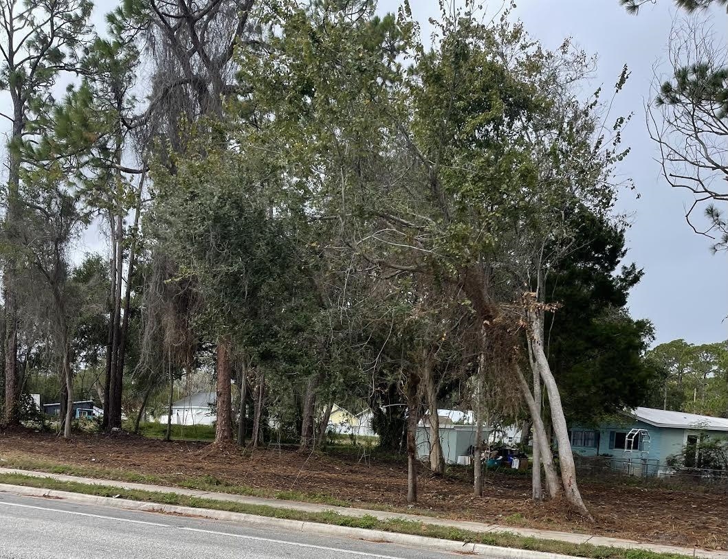 Listing Details for 1403 San Juline Cir, St Augustine, FL 32084