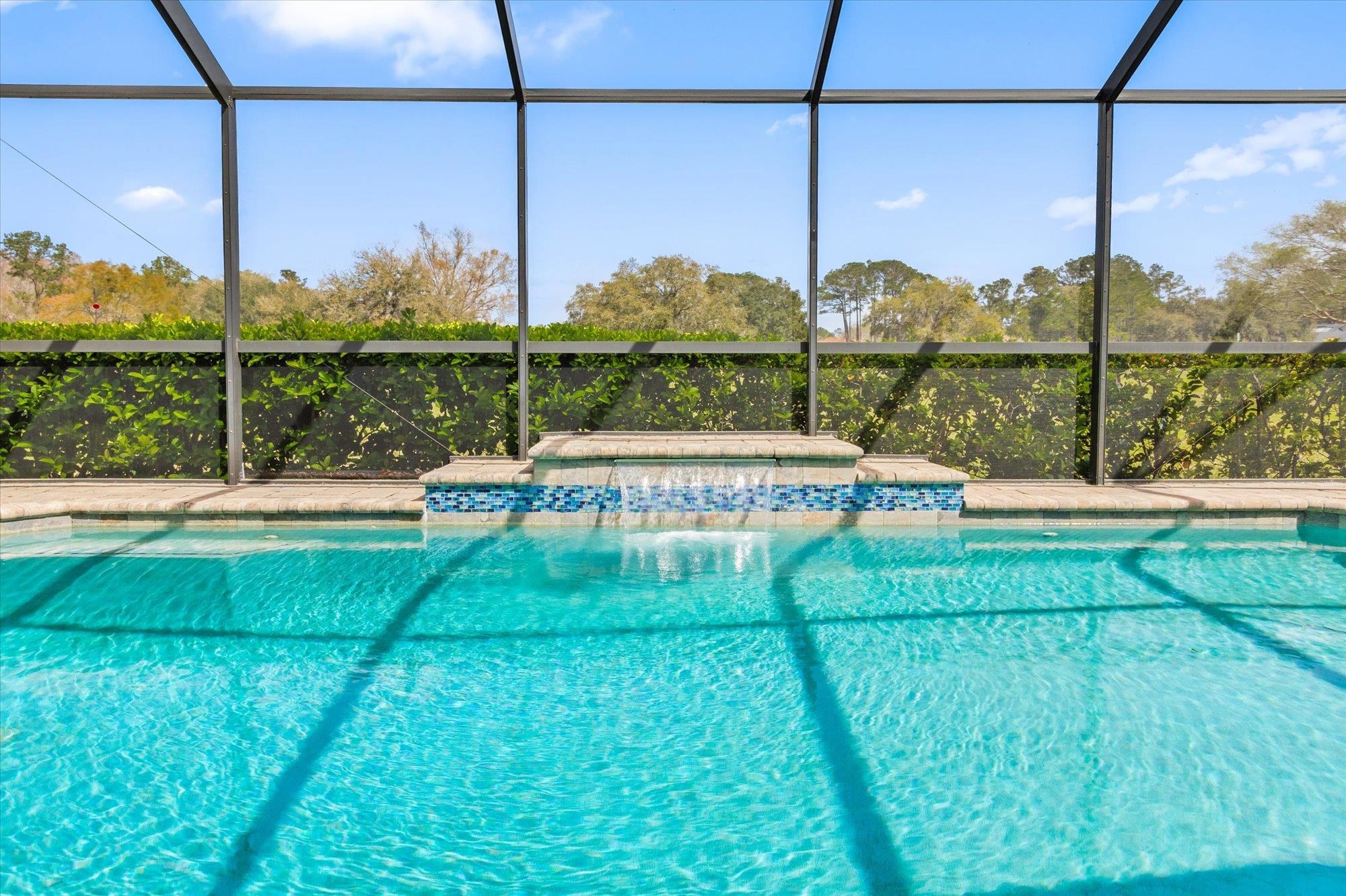 Image 15 of 52 For 2556 Country Club Blvd