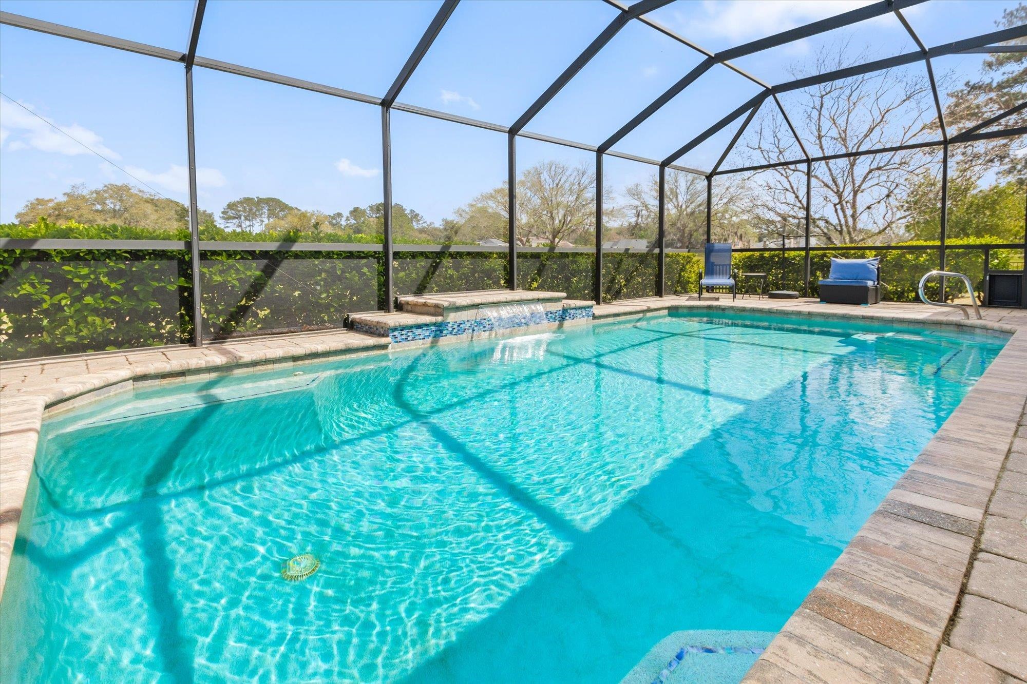 Image 3 of 52 For 2556 Country Club Blvd
