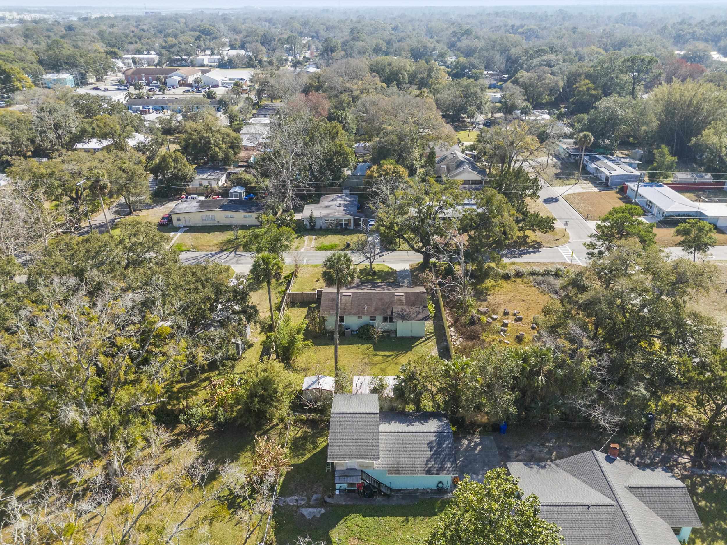 Image 31 of 36 For 244 Ravenswood Dr