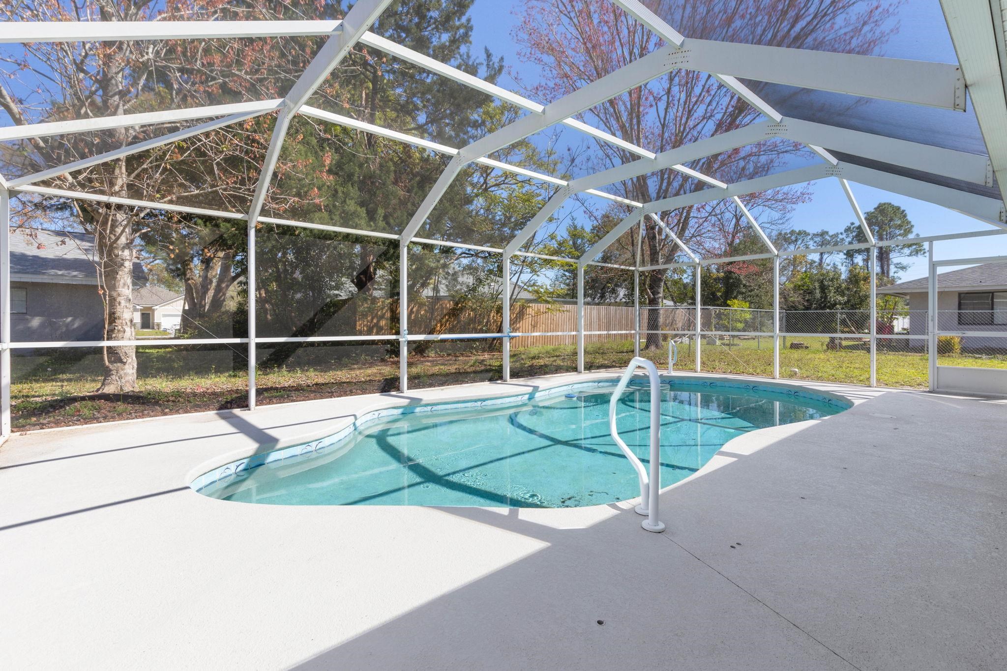 Image 24 of 58 For 12 Patuxent Pl