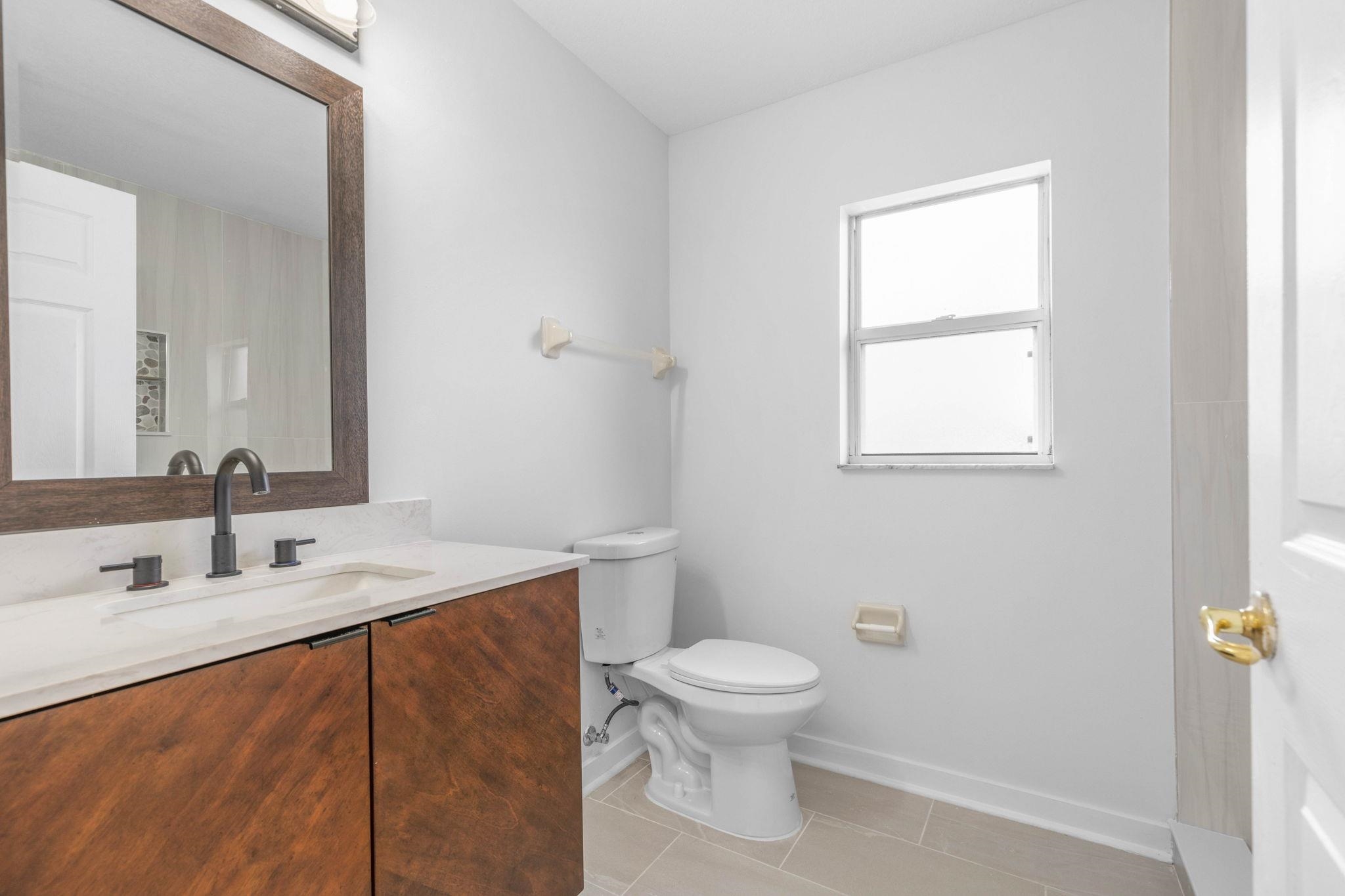 Image 37 of 58 For 12 Patuxent Pl