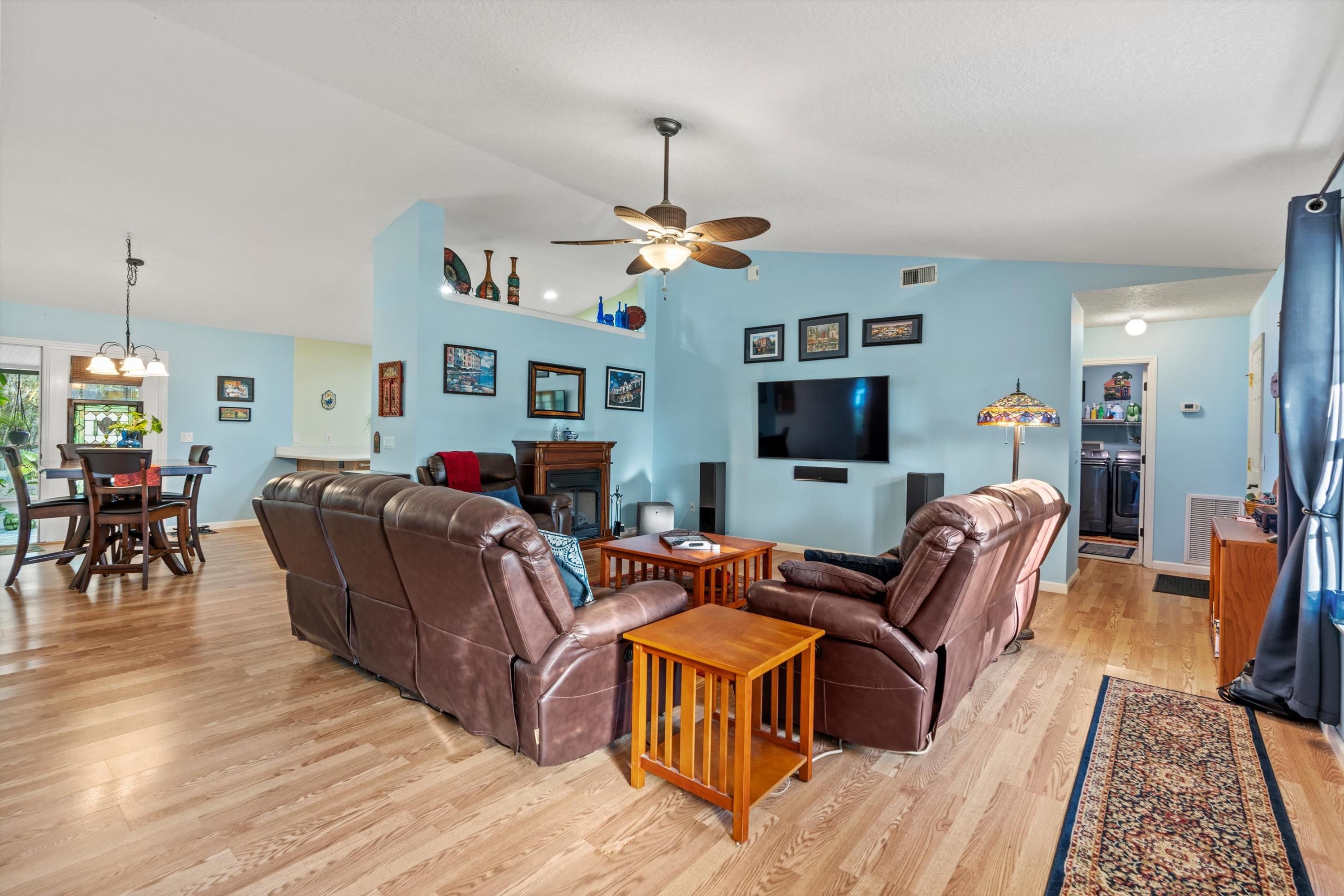 Image 3 of 38 For 5255 Ellen Ct