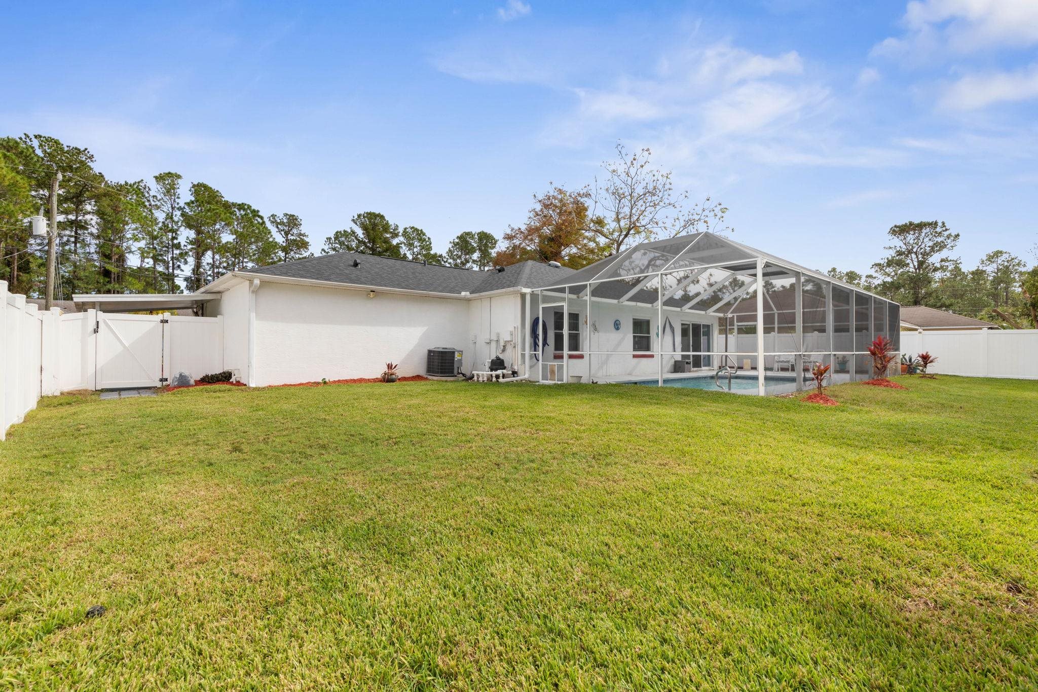 Image 39 of 52 For 20 Ryberry Dr