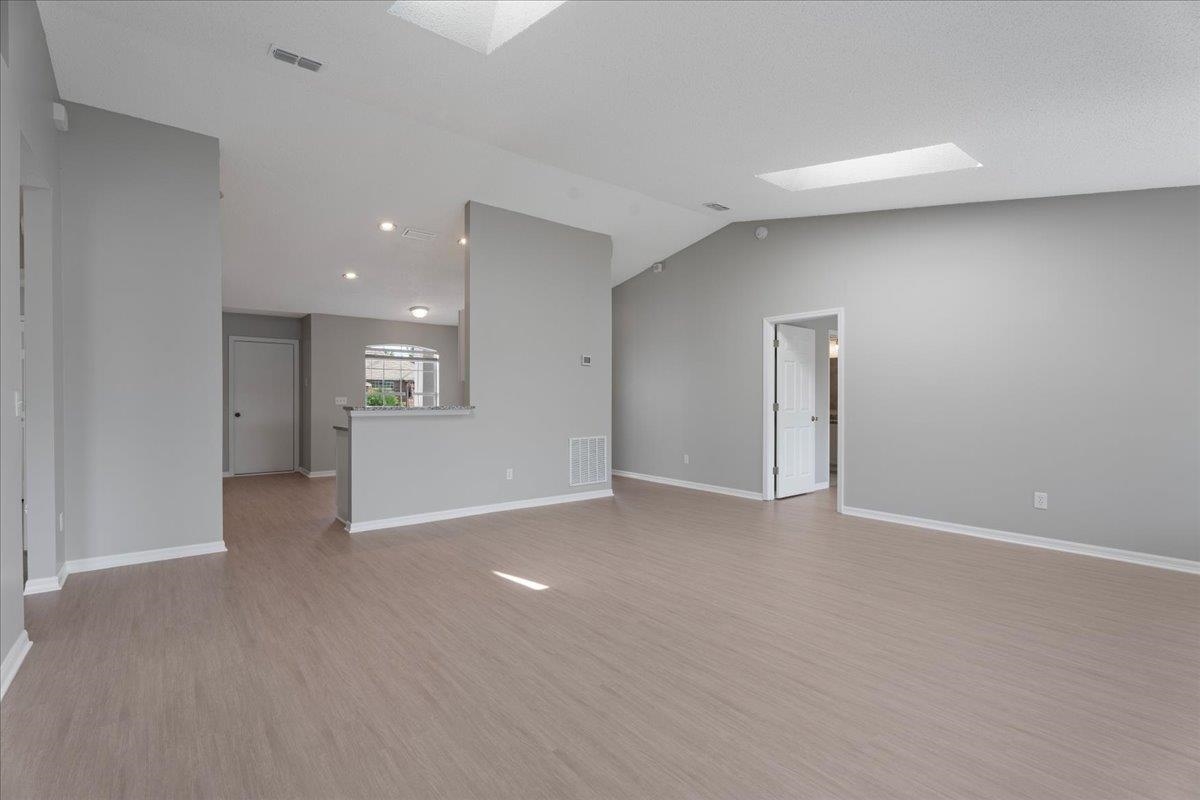 Image 15 of 34 For 13010 Brians Creek Dr