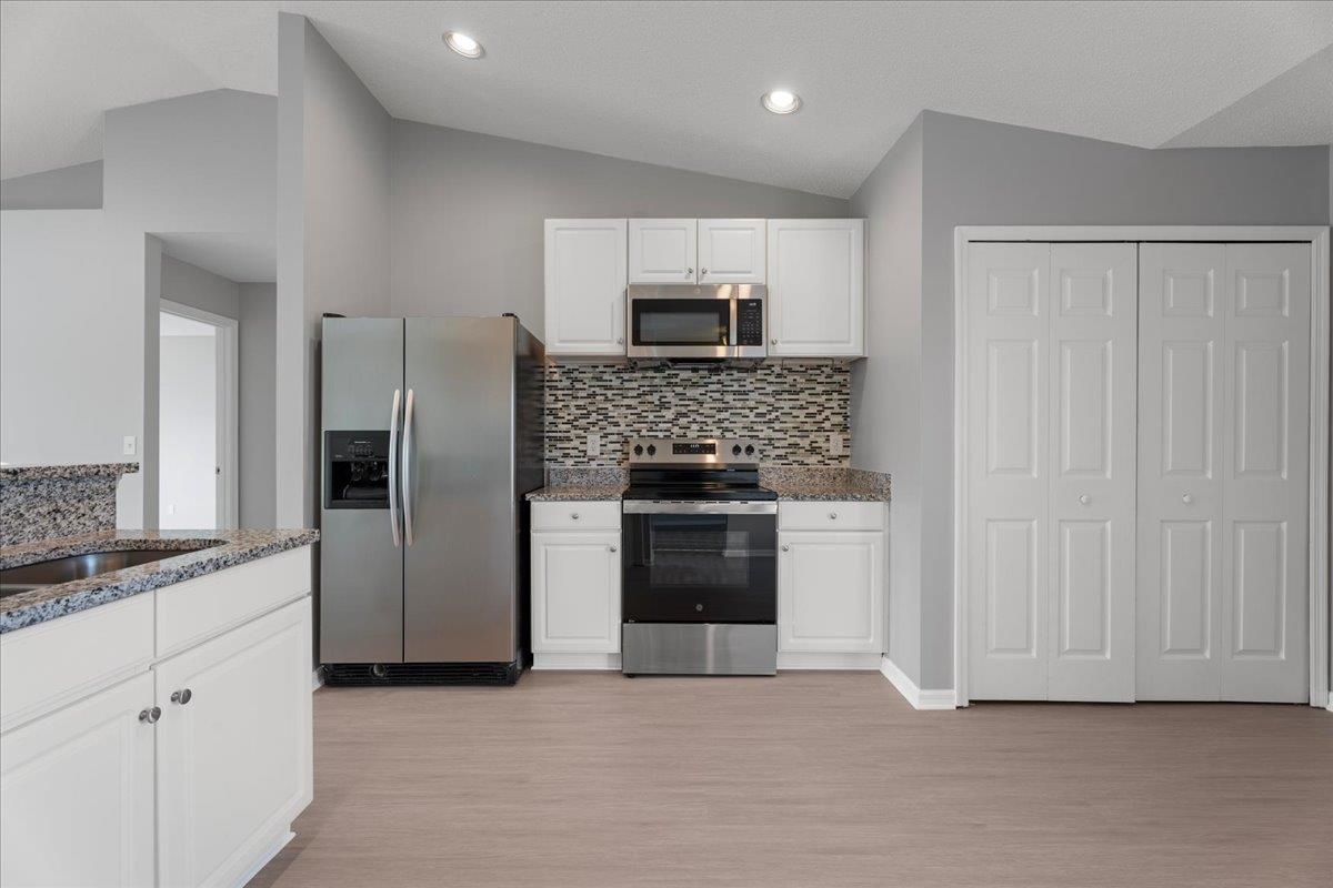 Image 19 of 34 For 13010 Brians Creek Dr