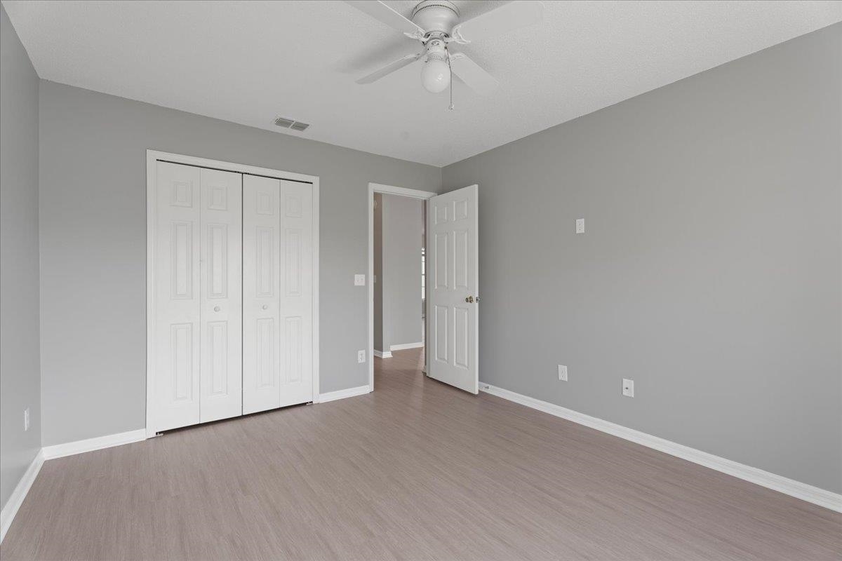 Image 22 of 34 For 13010 Brians Creek Dr