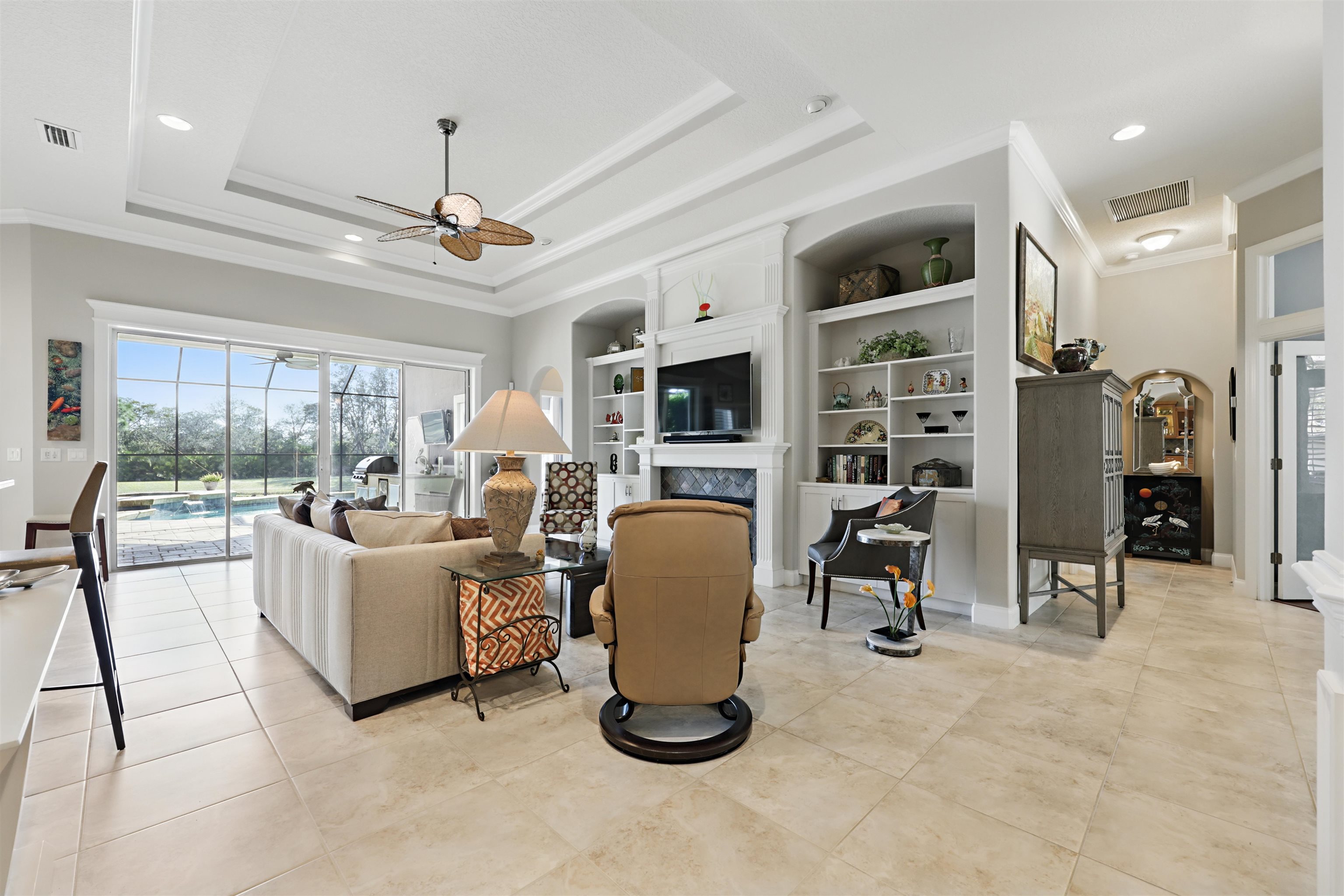 Image 8 of 58 For 322 Fiddlers Point Dr
