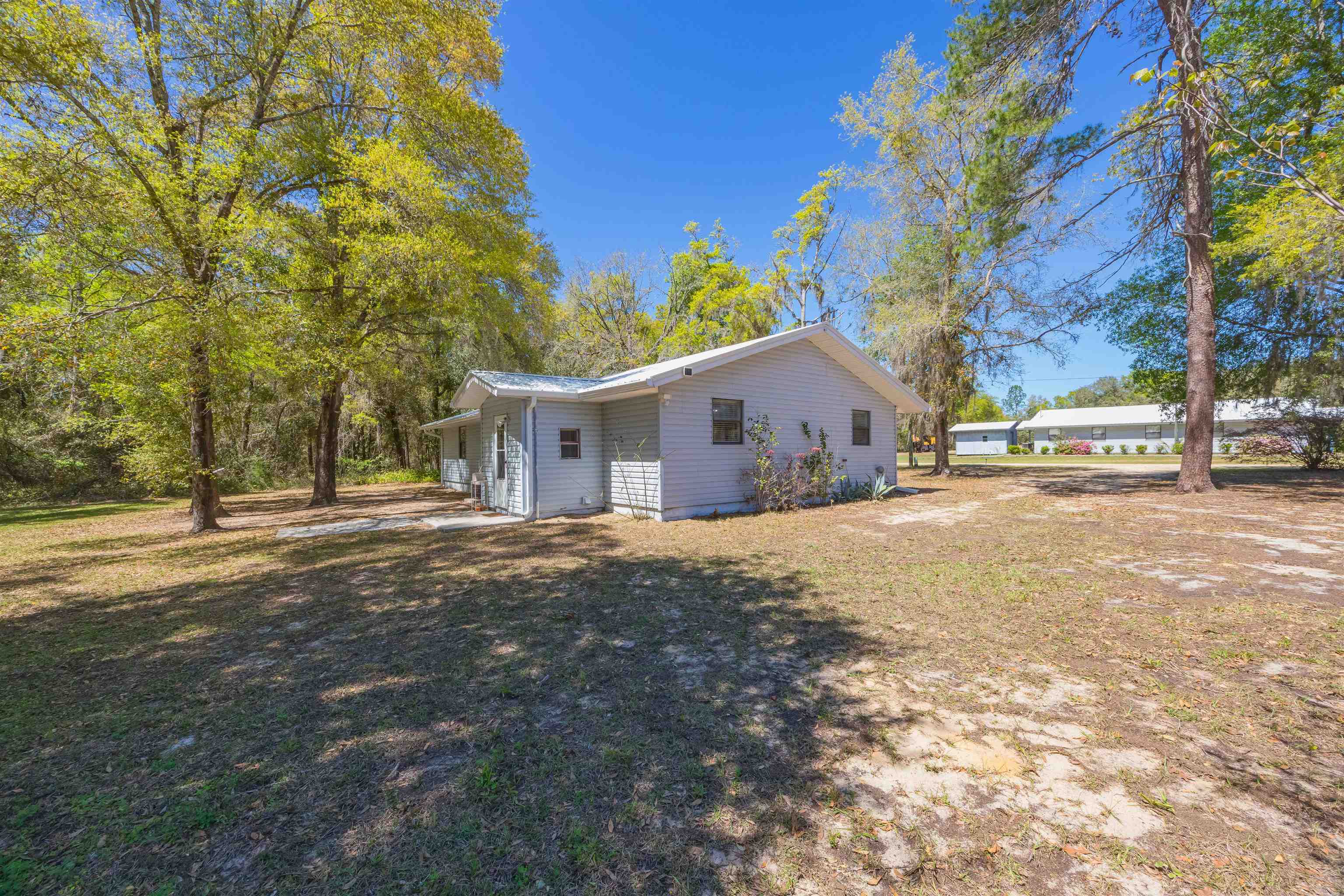 Image 43 of 57 For 105 Orange St