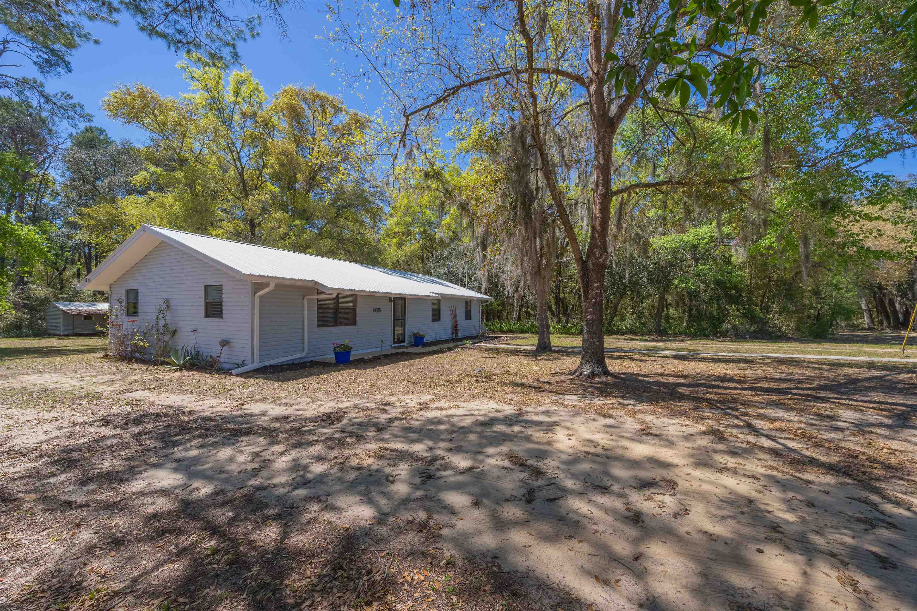 Image 8 of 57 For 105 Orange St