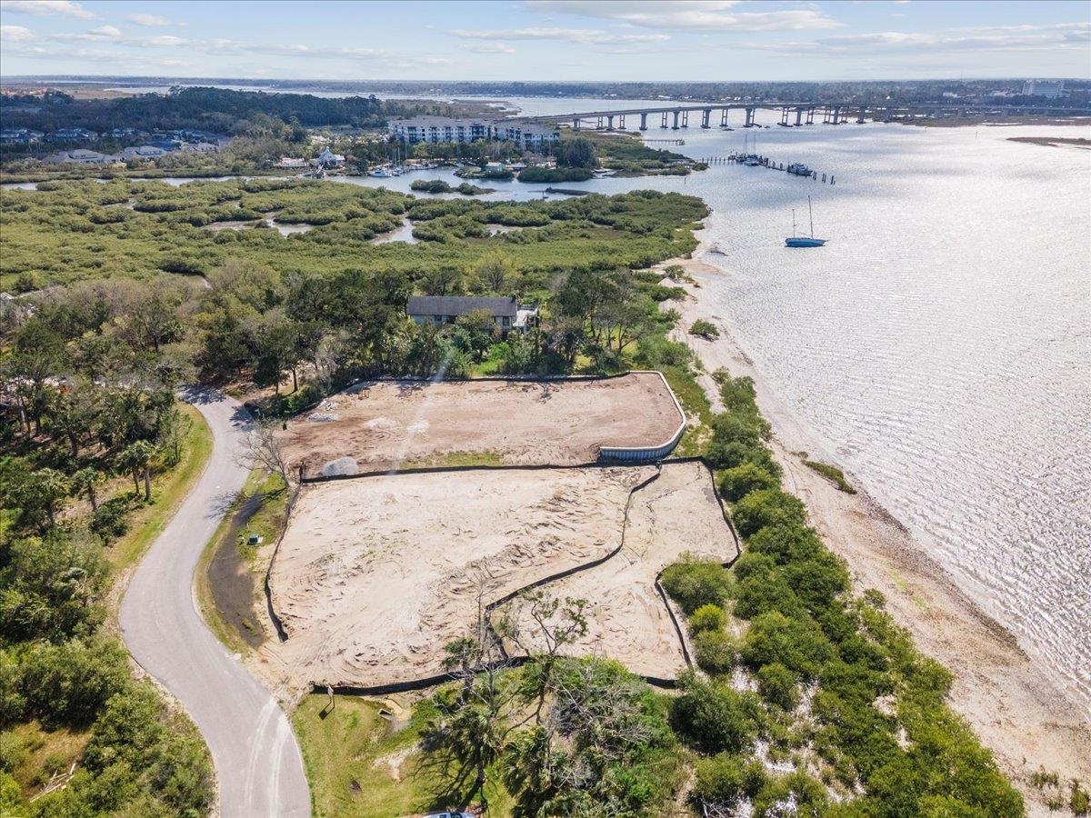 Image 10 of 31 For 186 Pelican Reef Dr