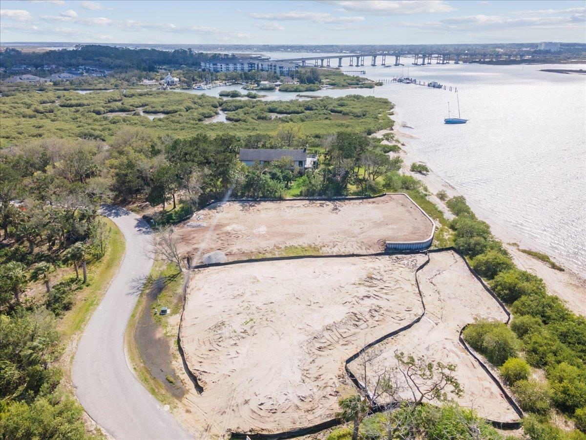 Image 25 of 31 For 186 Pelican Reef Dr