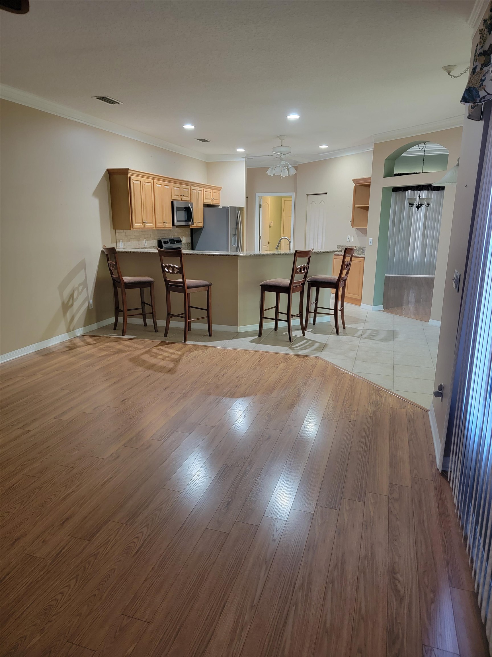 Image 6 of 64 For 348 San Nicolas Way